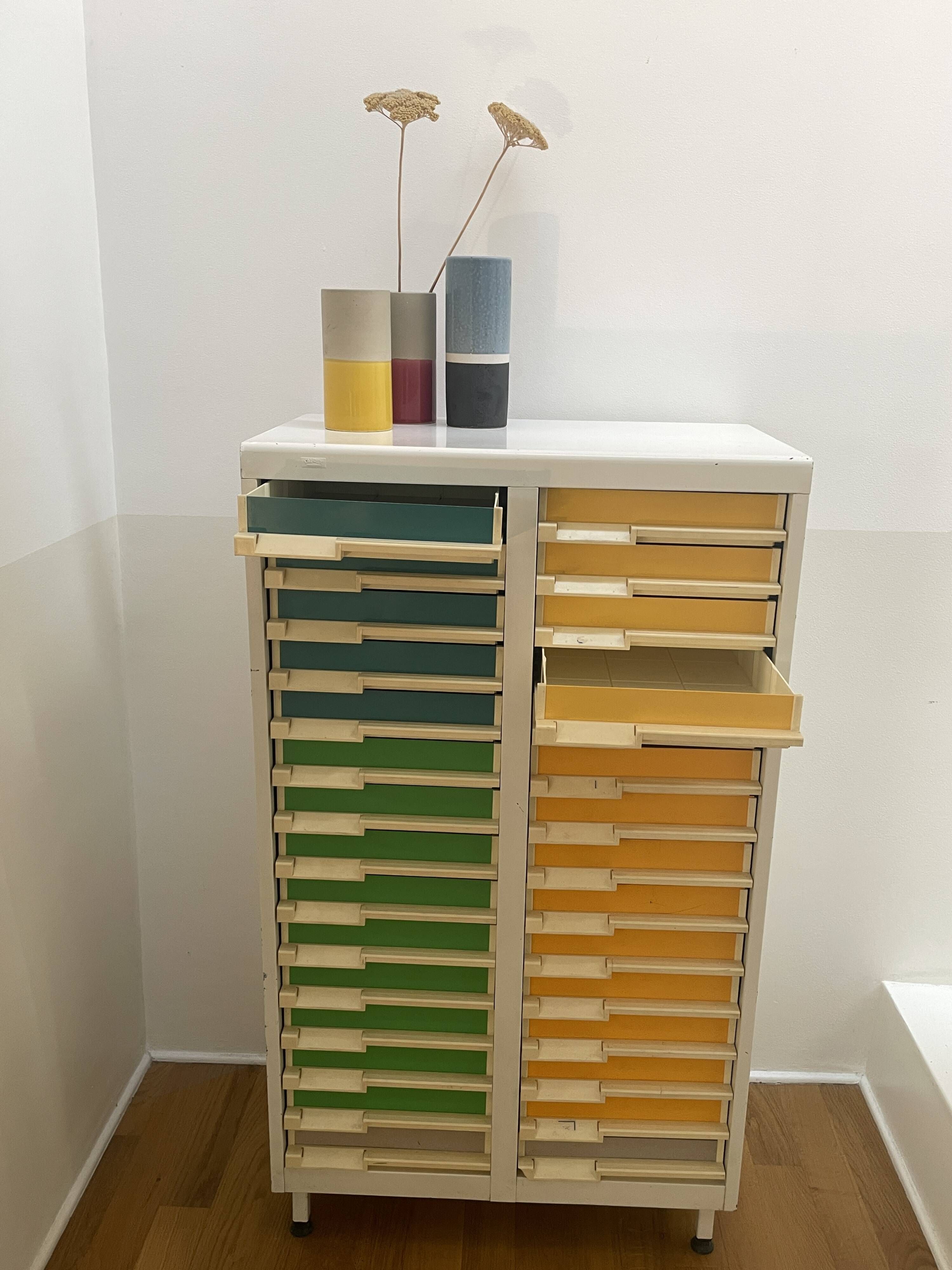 Vintage sorting furniture from the 70s / 30 drawers - industrial / workshop / haberdashery