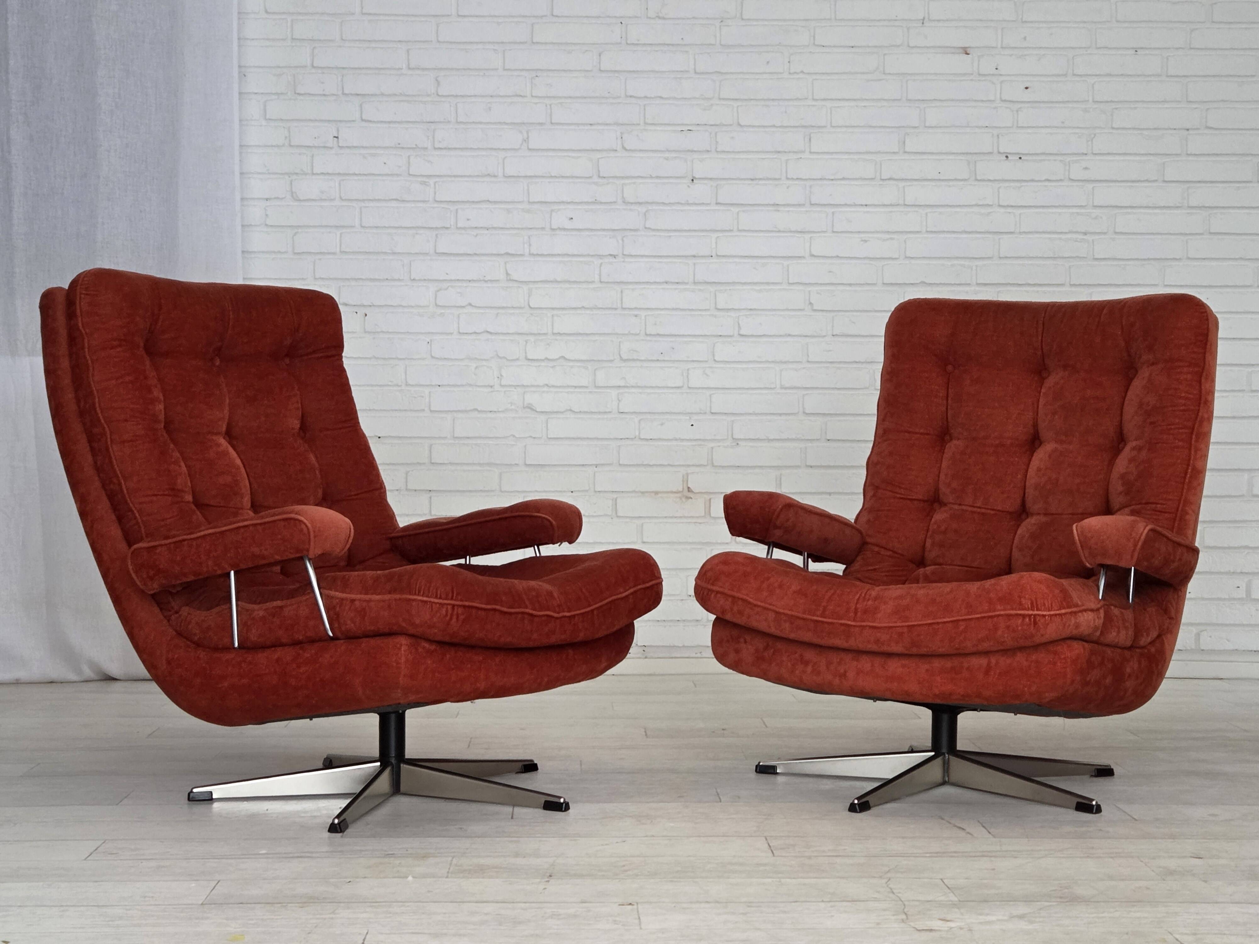 1970s, Swedish swivel armchair by Ulferts Sweden, furniture velour.