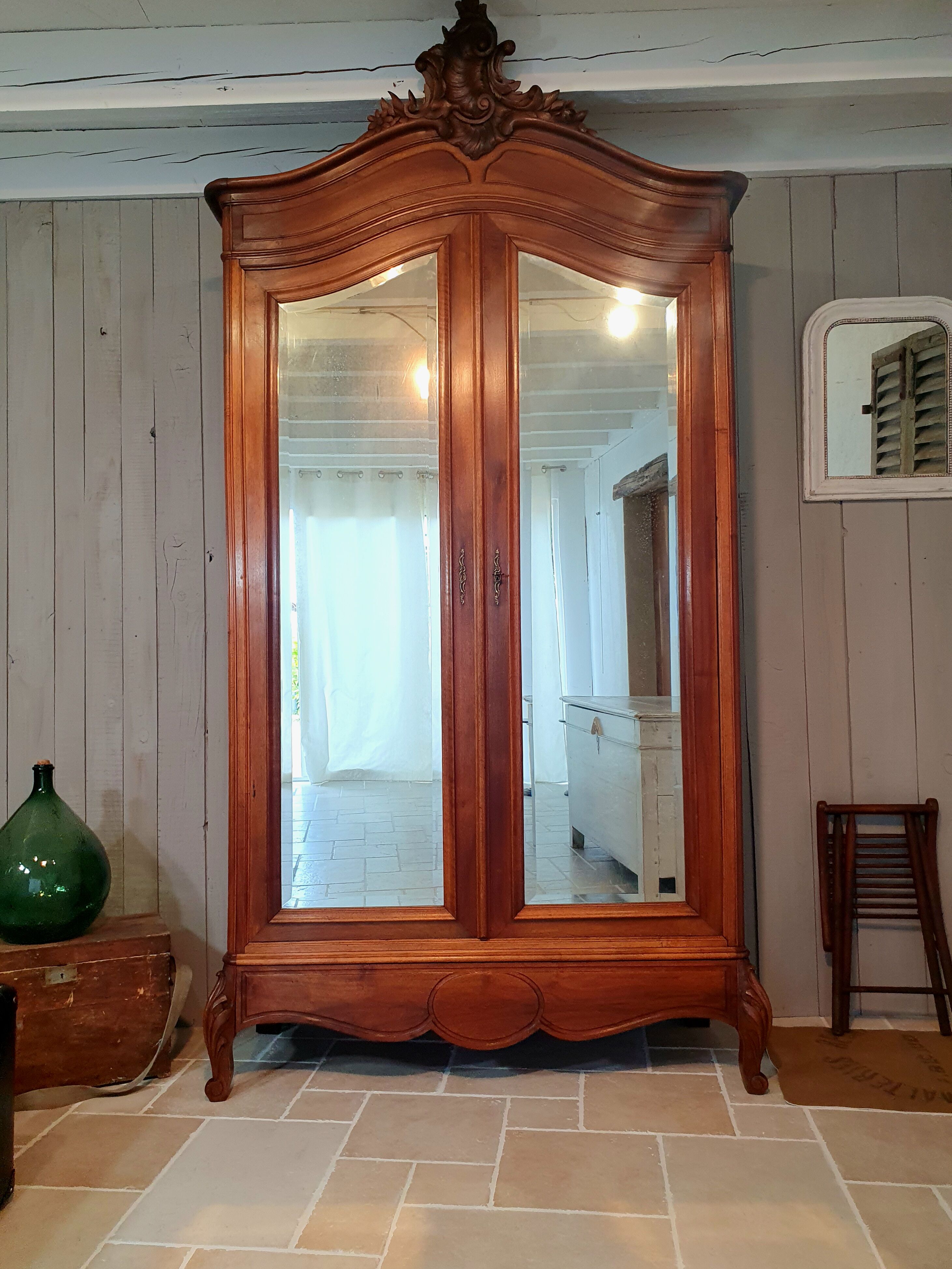 Armoire