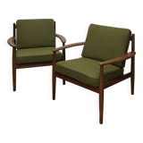 Paire de fauteuils Grete Jalk