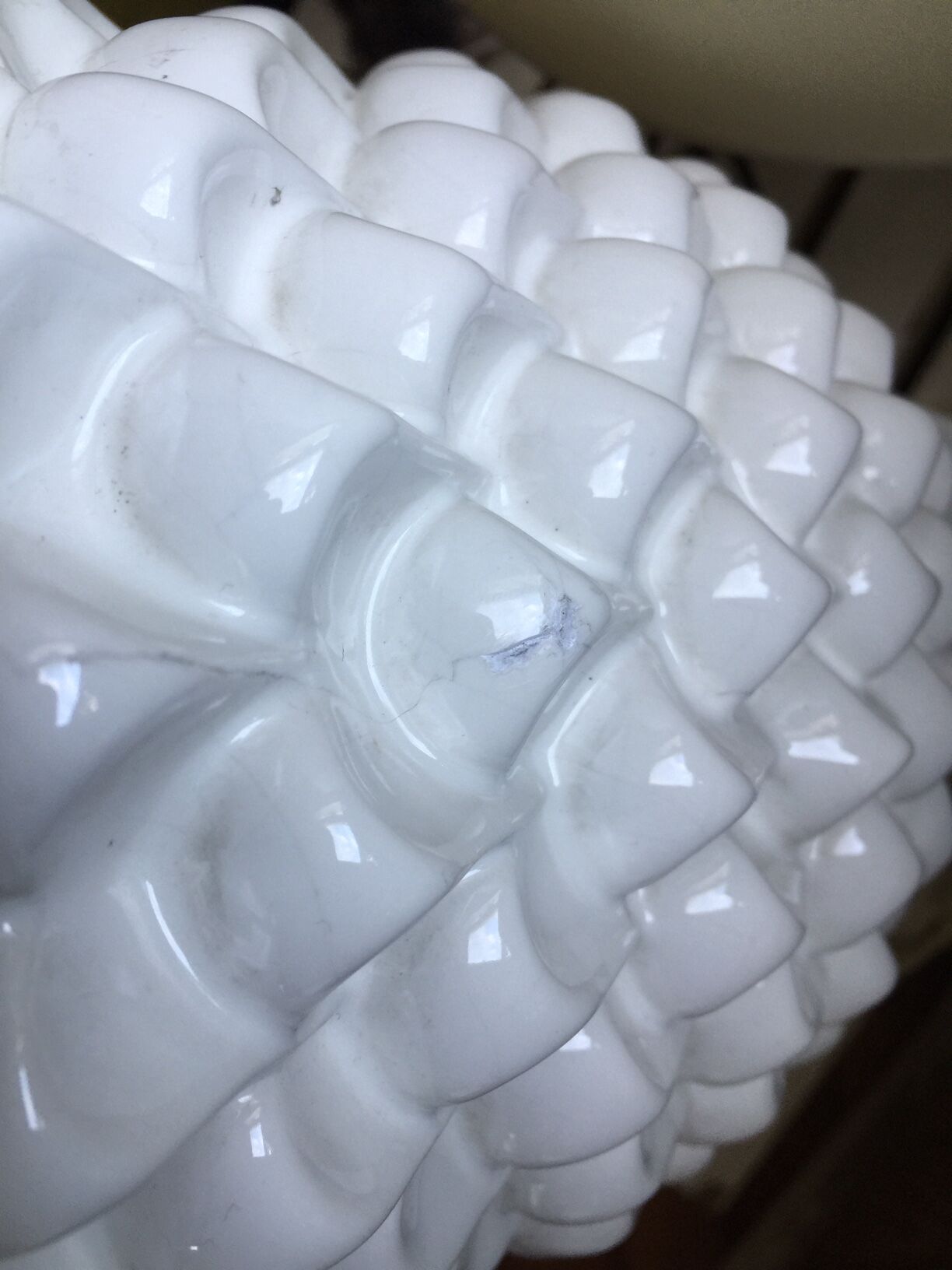 Pineapple white ceramic lamp, 1970