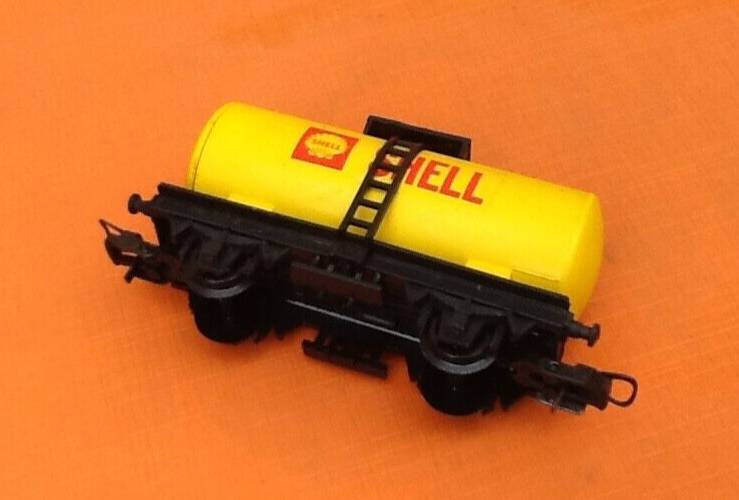 Shell Tank Wagon / Azur Tank Wagon Scale: 1/87th