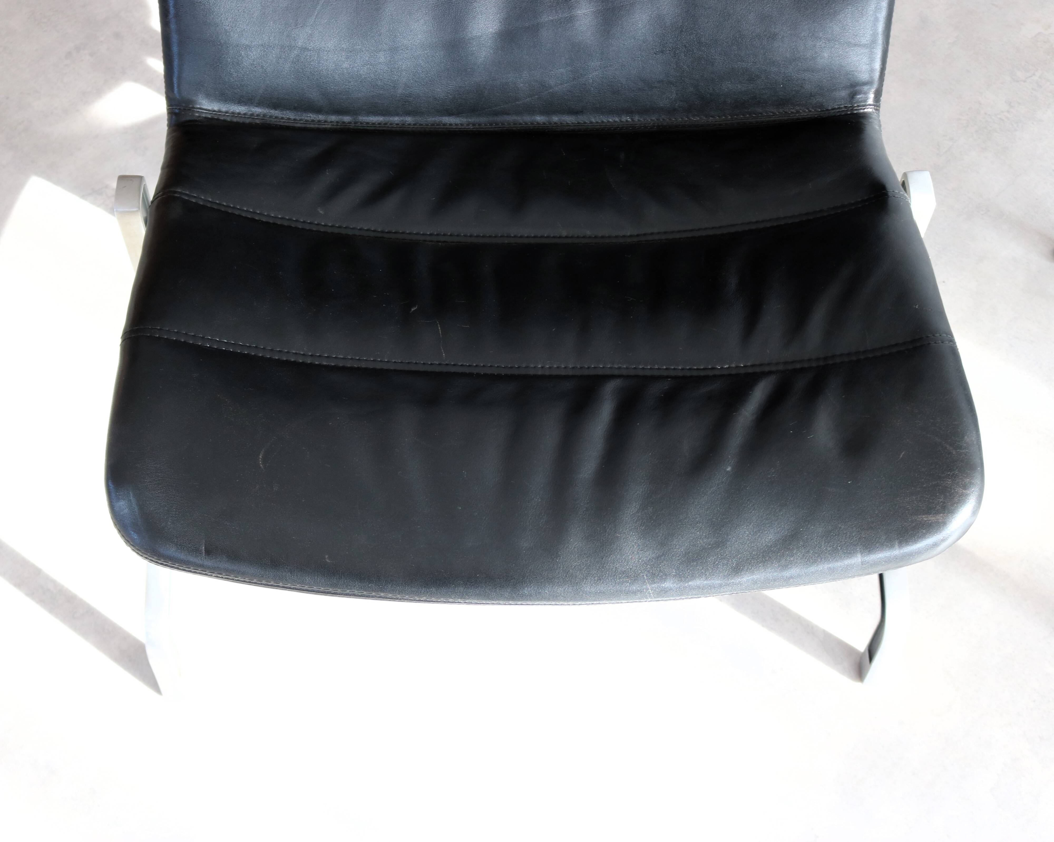 Vintage armchairs | jorgen kastholm | series 8000 | design