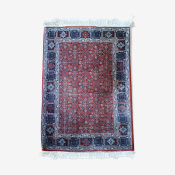 Tapis persan en laine fait main 148 cm