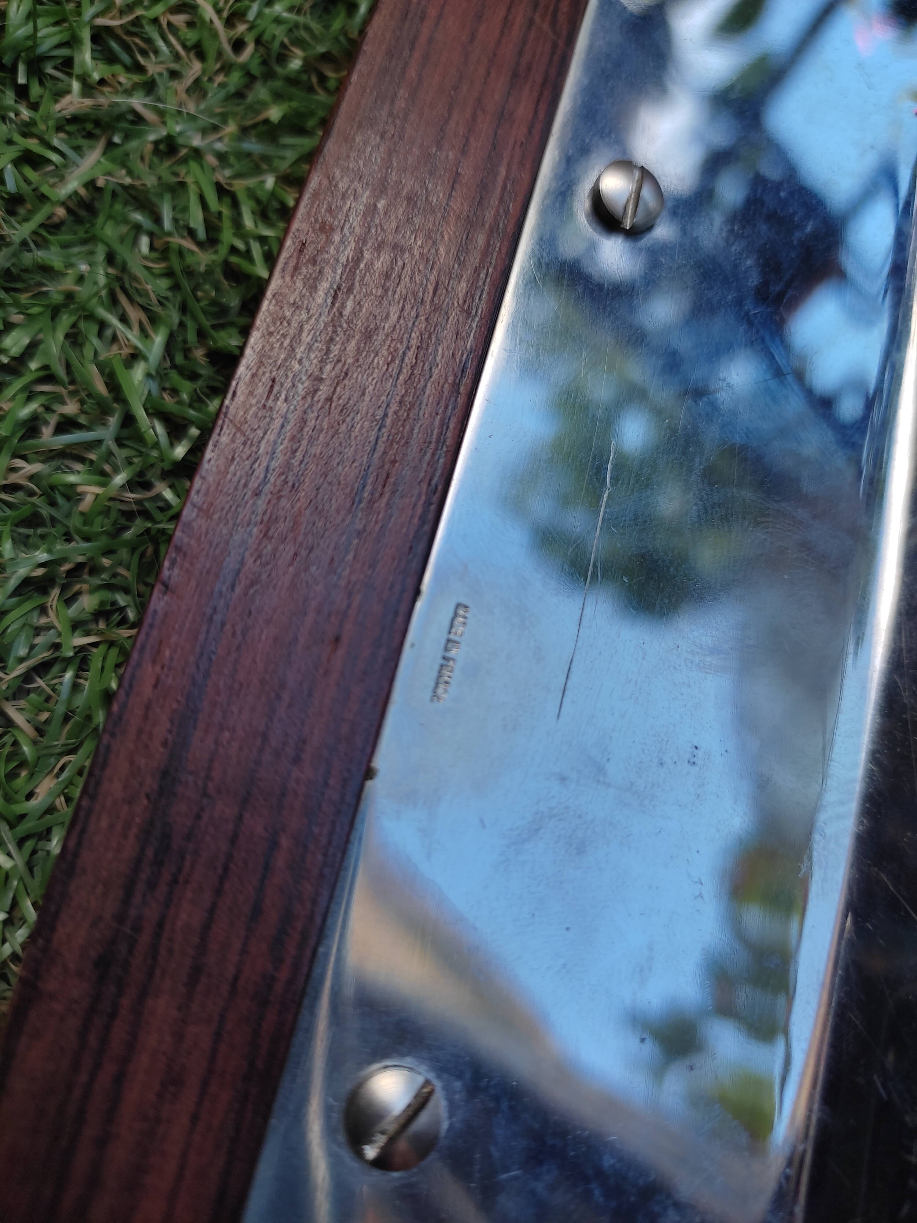 Art deco dish in stainless steel and teak