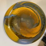 Vase en verre soufflé de Brehat bleu et jaune