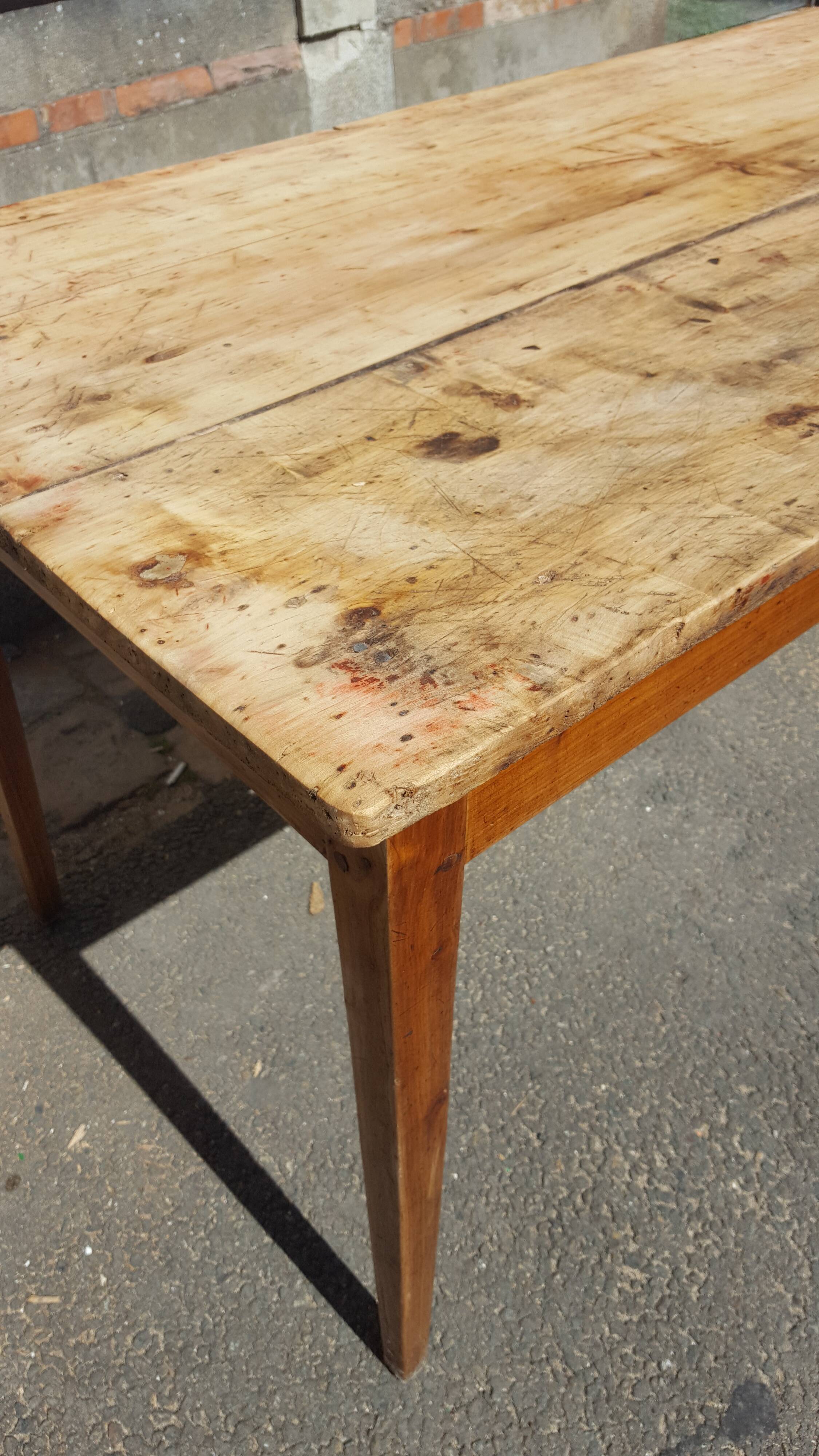 Drawer farm table