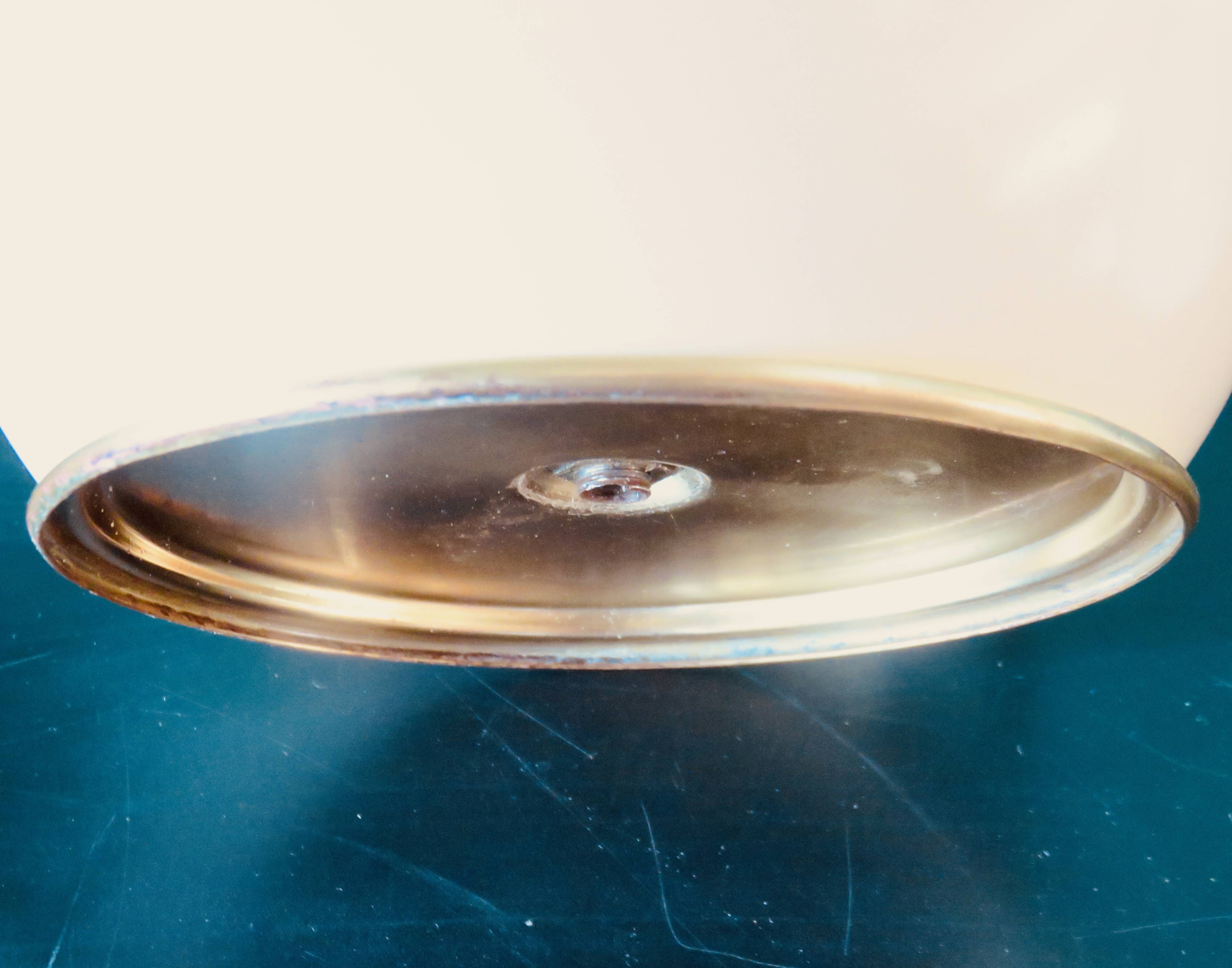 Pair of bedside lamps in brass and ecru lacquered metal, Denmark 1960