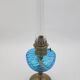 Lampe à huile en verre bleu et laiton