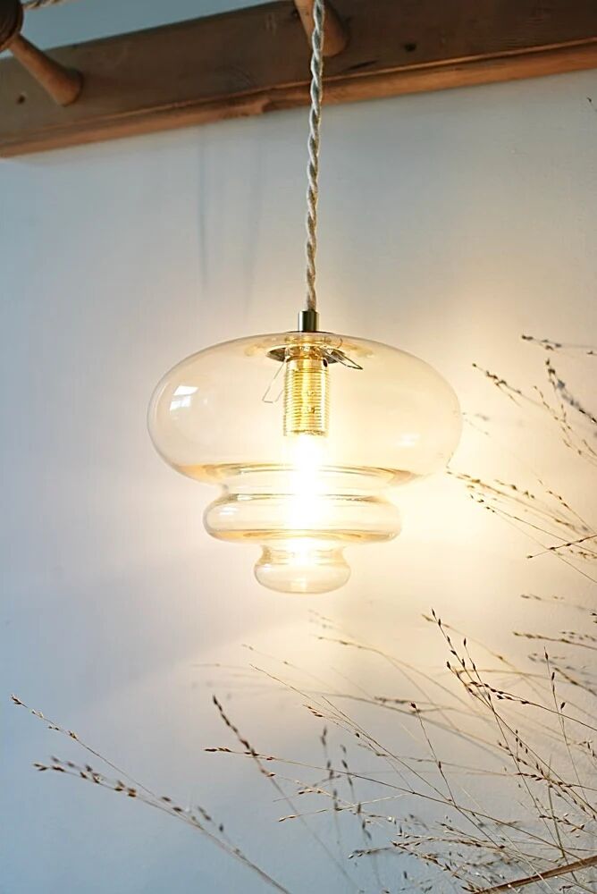 Amber suspension globe