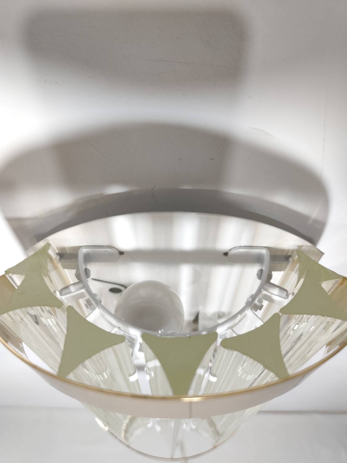 Aplique de pared de cristales. Italia, 1980s.