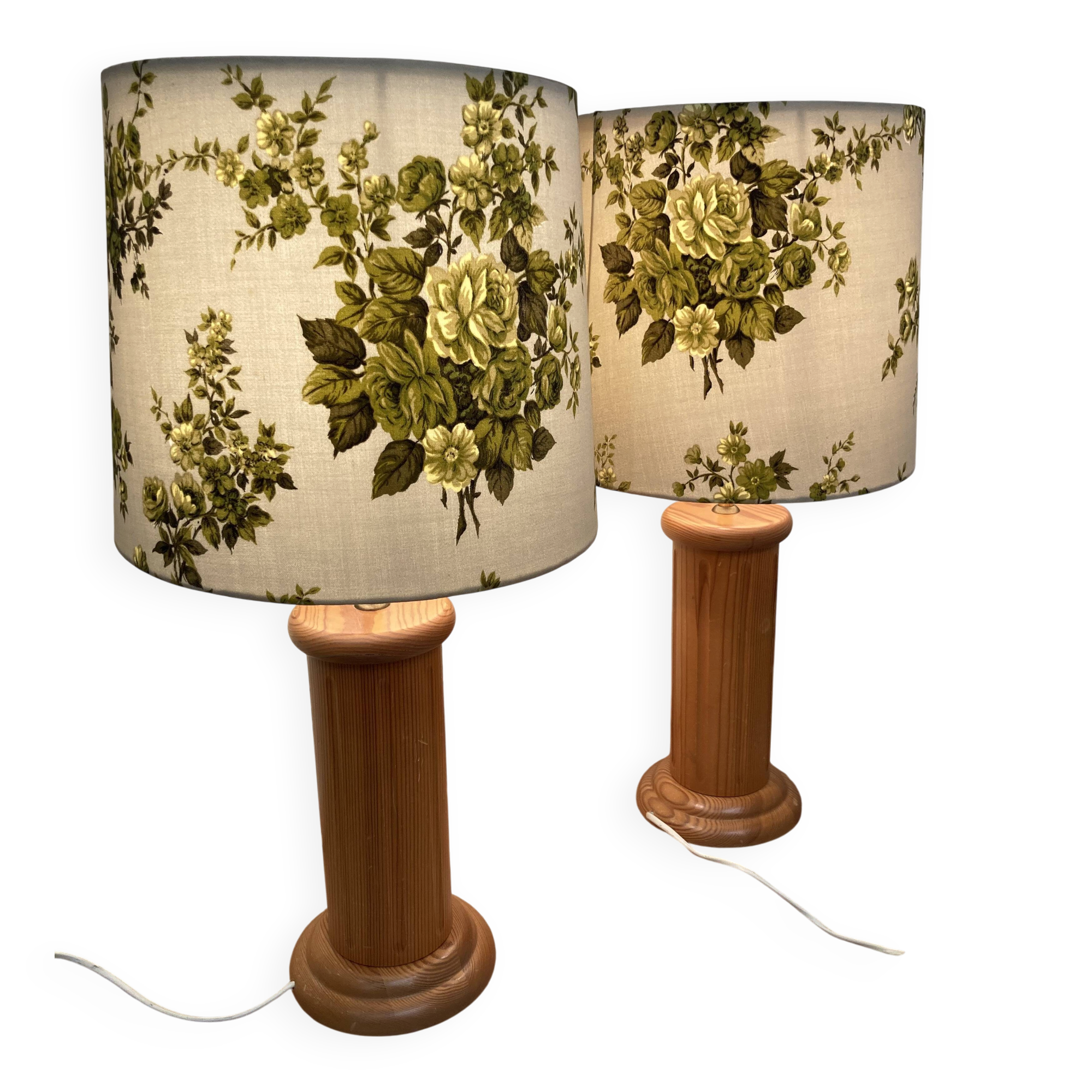 Pair of large pine lamps 1960 "scandinavian design".