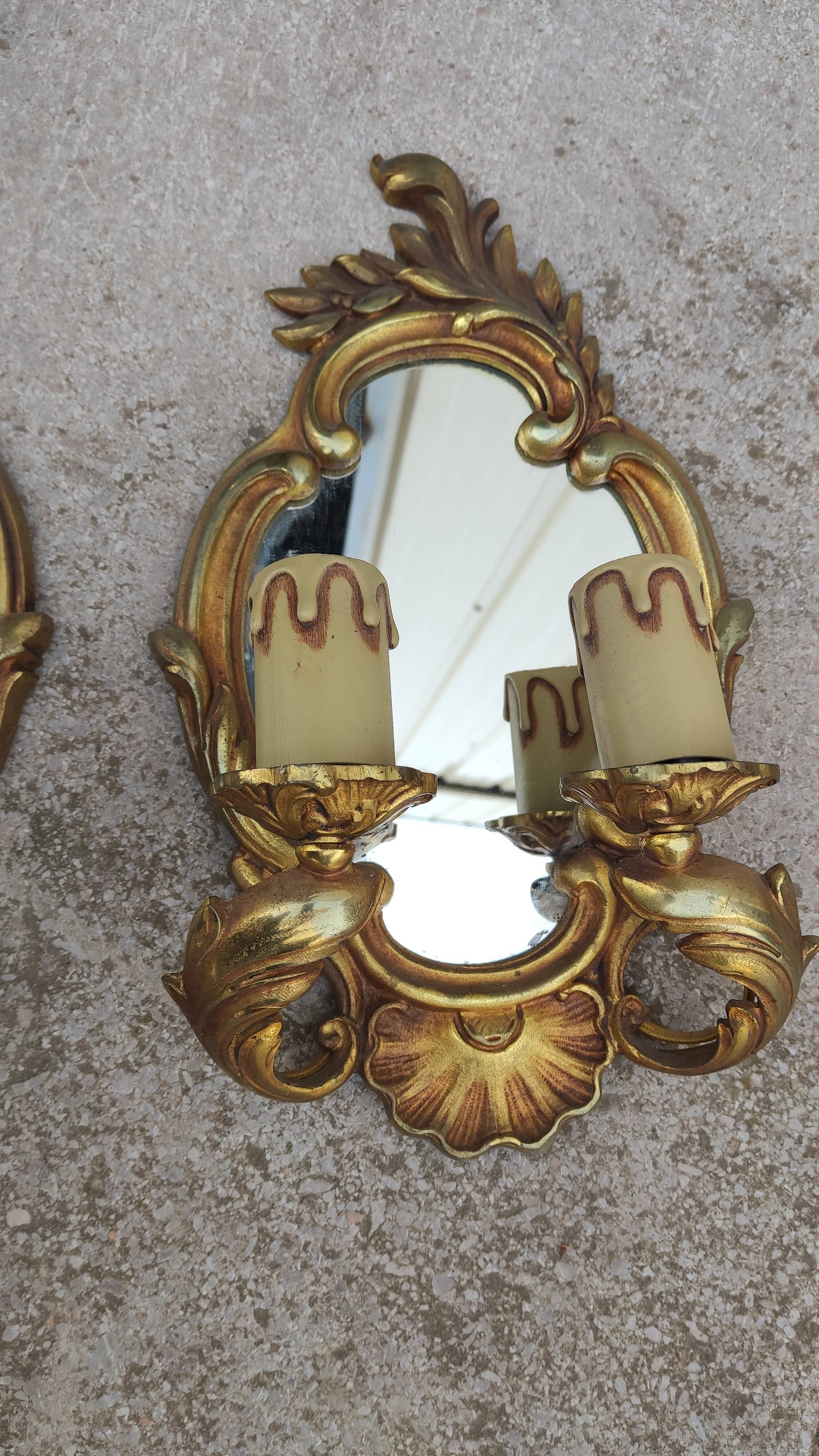 Pair of appliques in gilded bronze and Louis XV style mirror