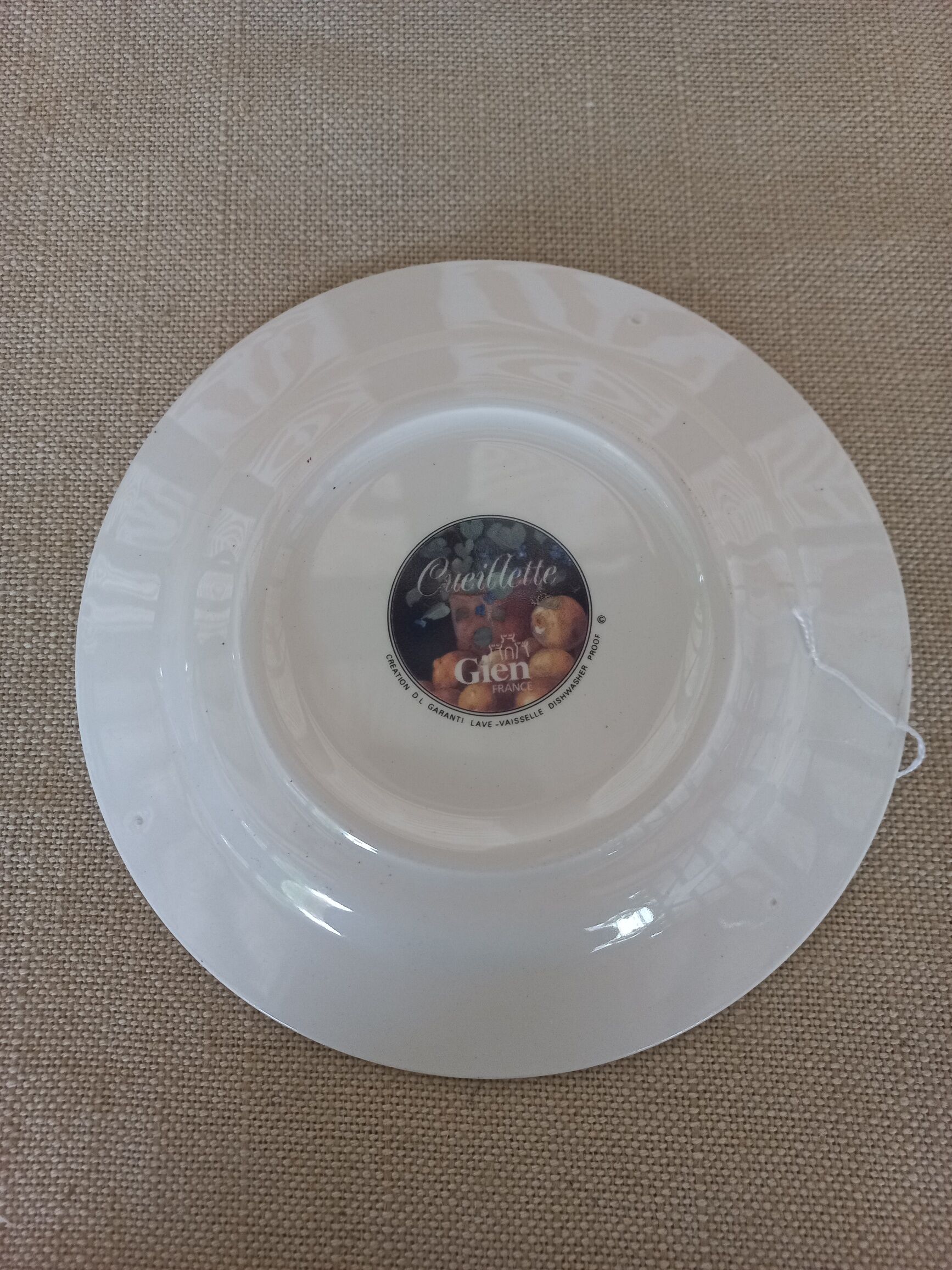 Small plate Gien model "picking"