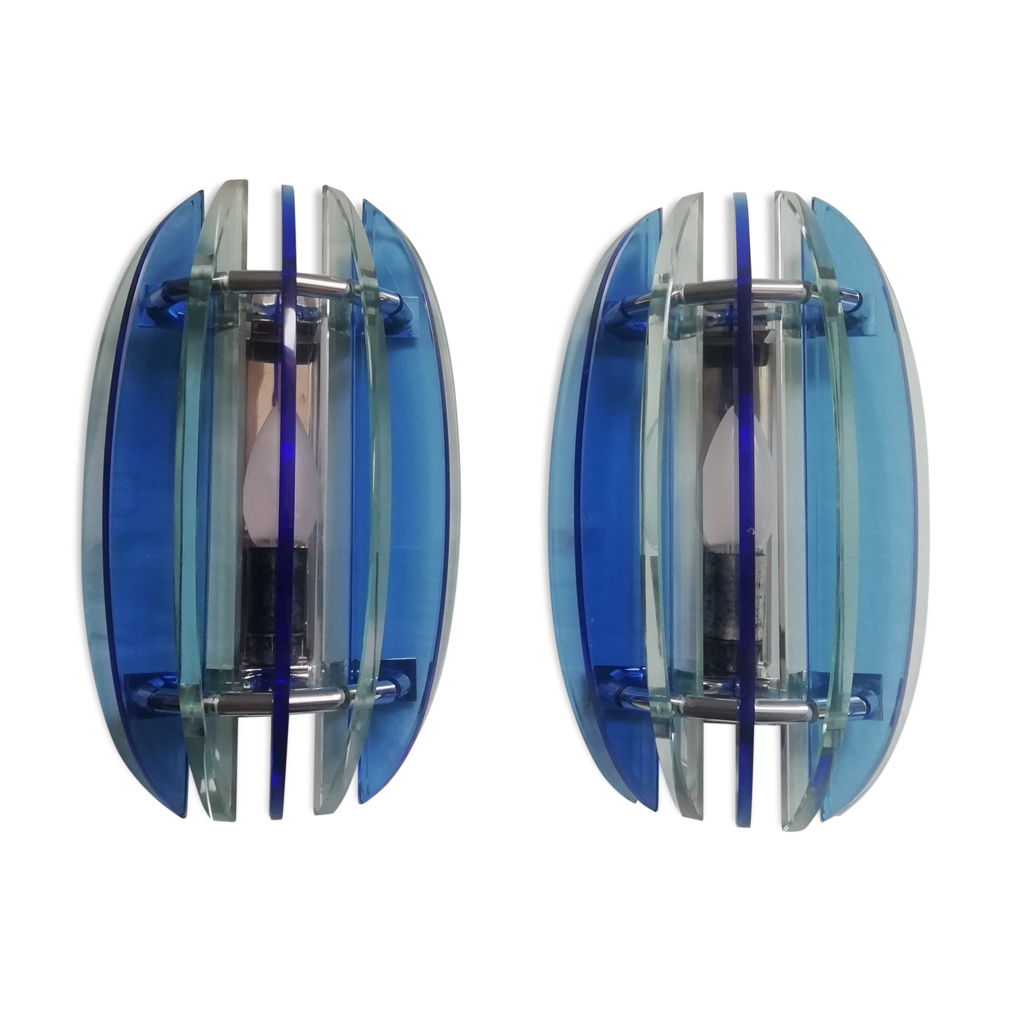 Pair of Veca Fontana Arte wall lights