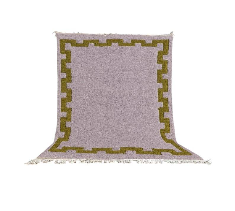 Handwoven traditional pure wool rug size 150-250 cm