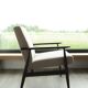Fauteuil scandinave classique en velours côtelé beige, bois de noyer