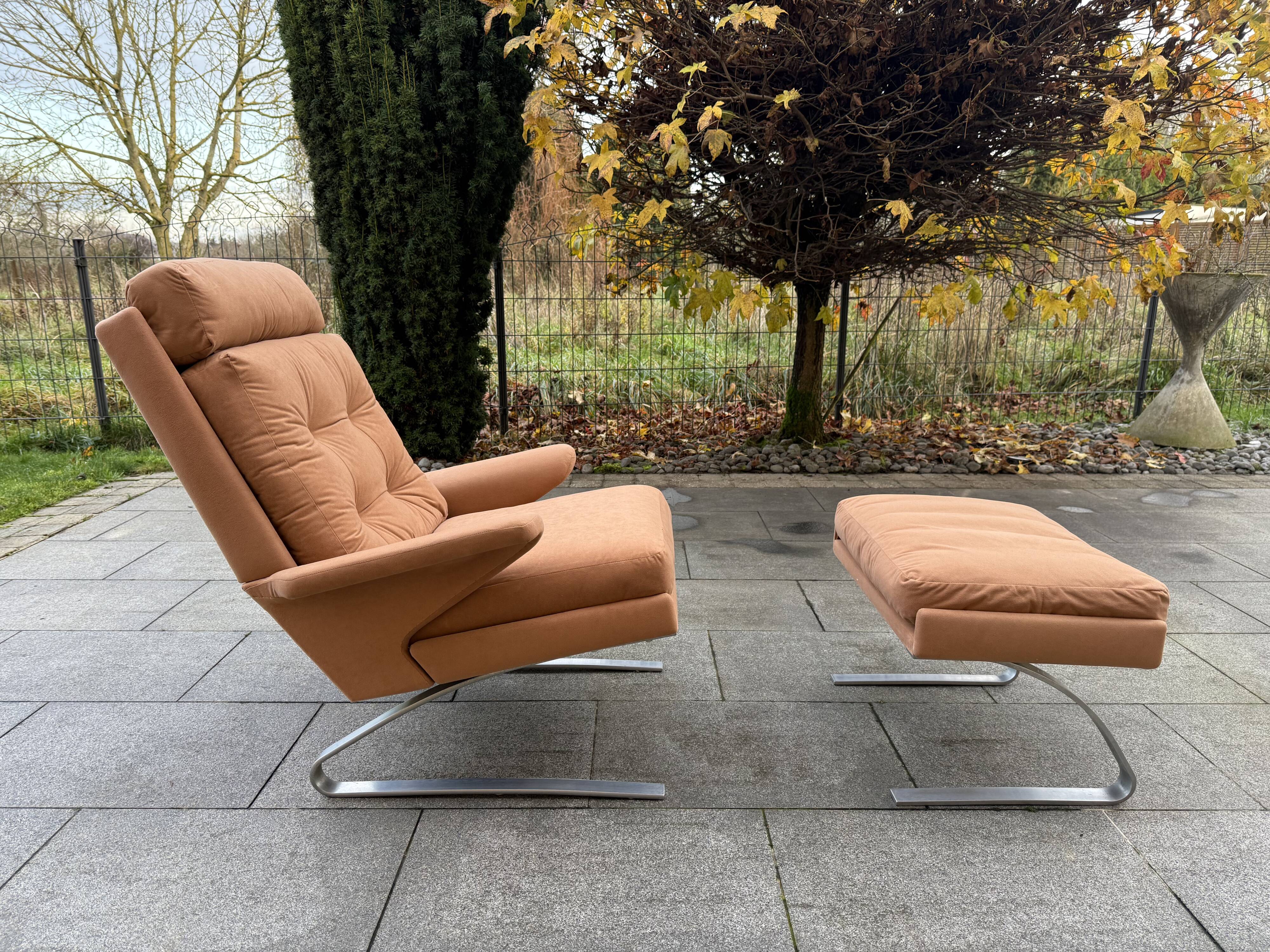 Fauteuil Swing et ottoman Reinhold Adolf  Hans-Jürgen Schräpfer Cor 1970