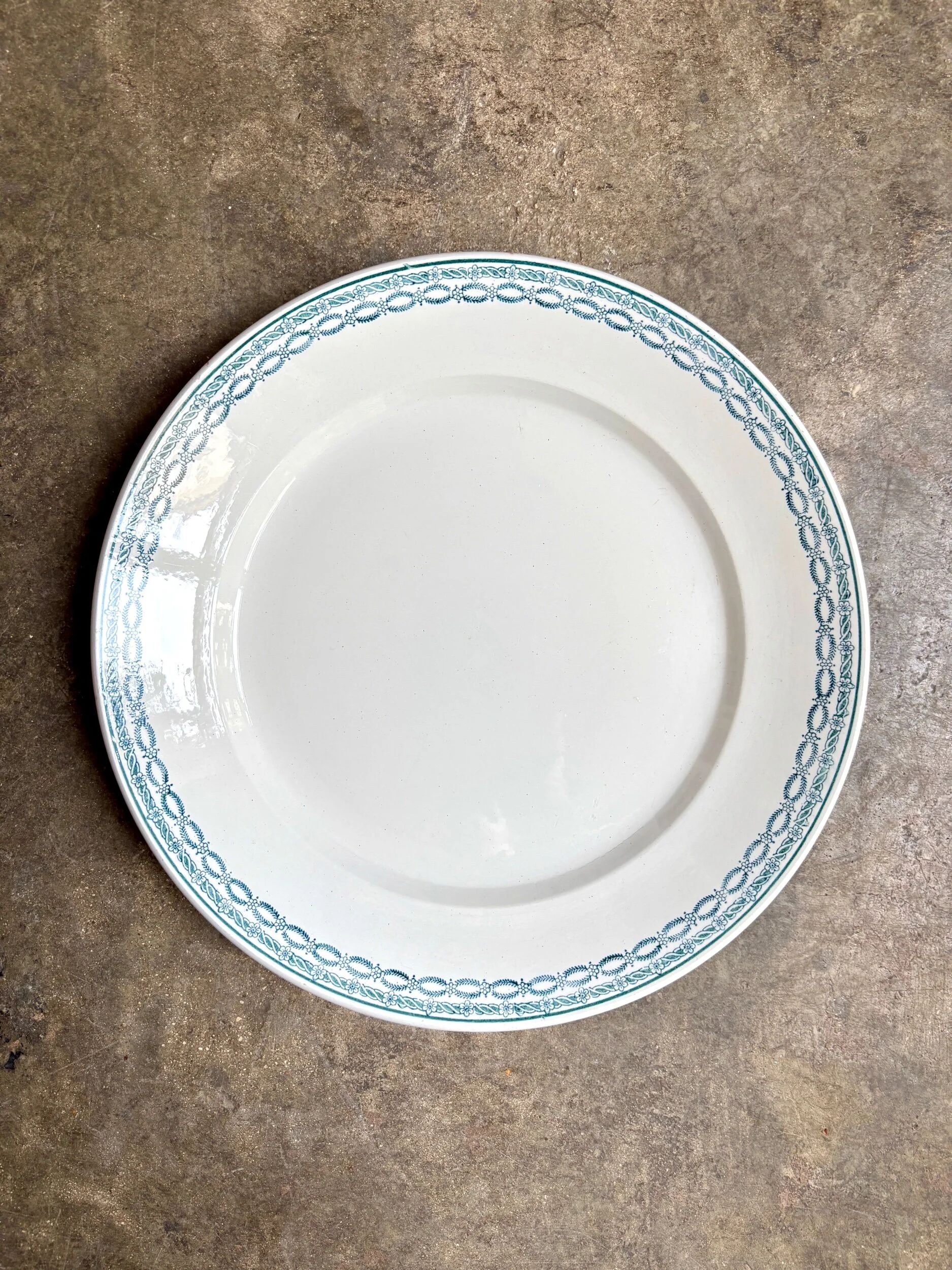 Large round dish St Amand in blue ironstone