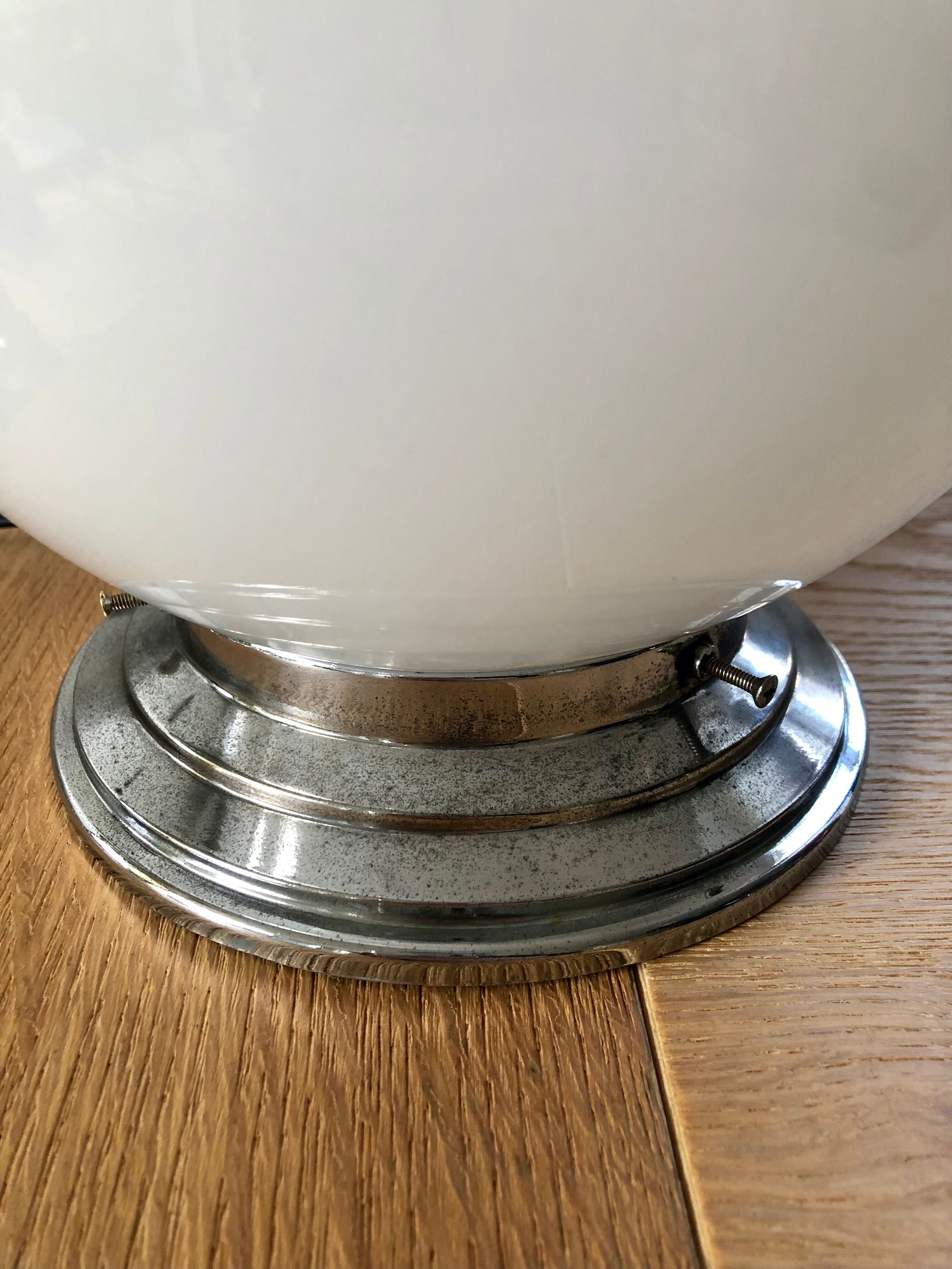 Lampe boule vintage à poser