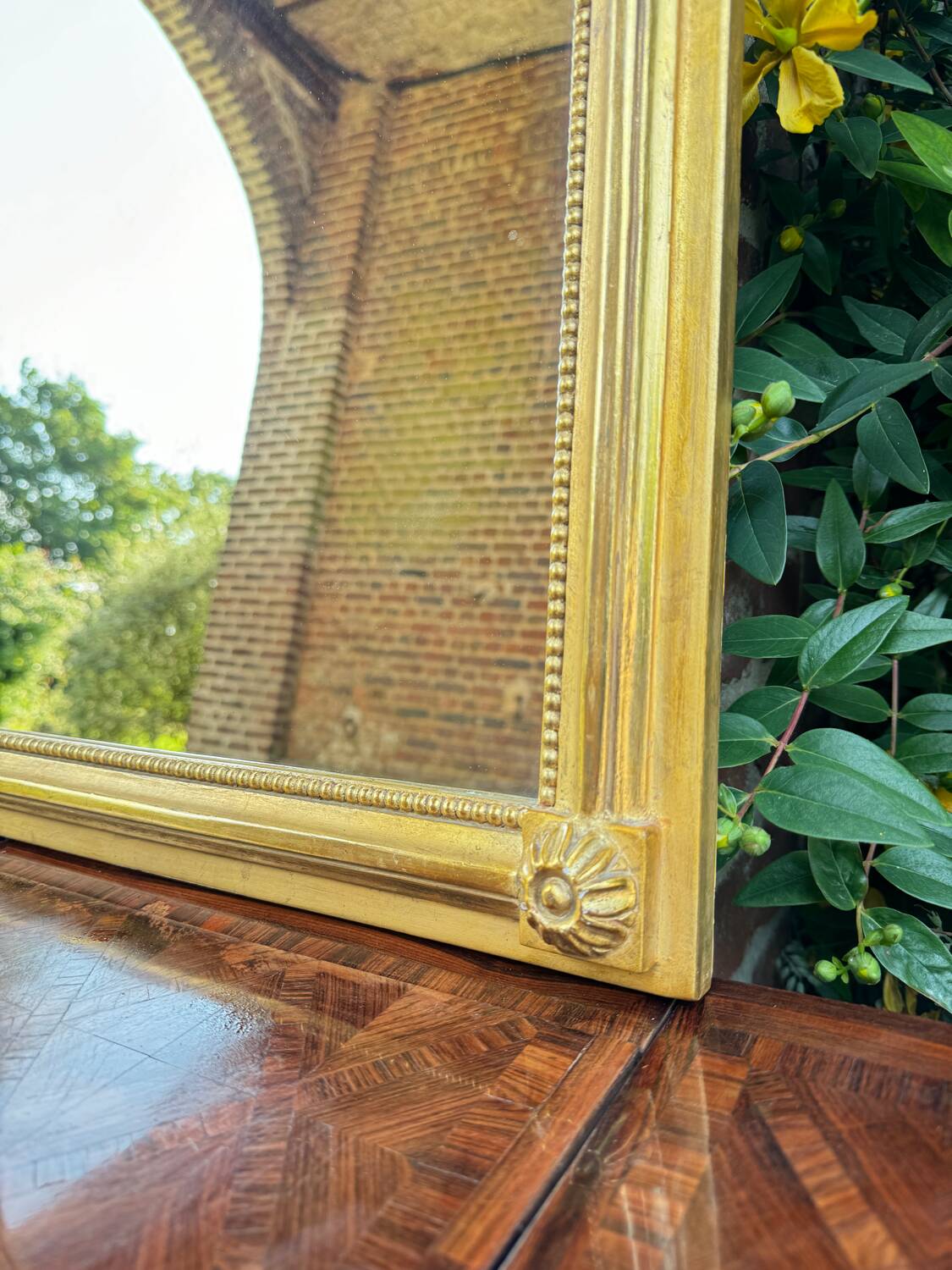 Louis XVI Style Rectangular Mirror In Wood And Golden Stucco