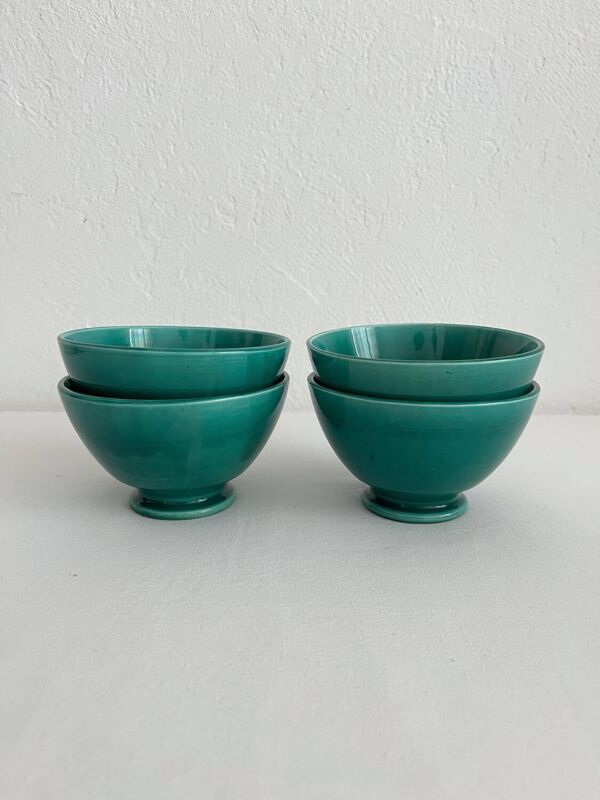 4 bols anciens en céramique verte vintage