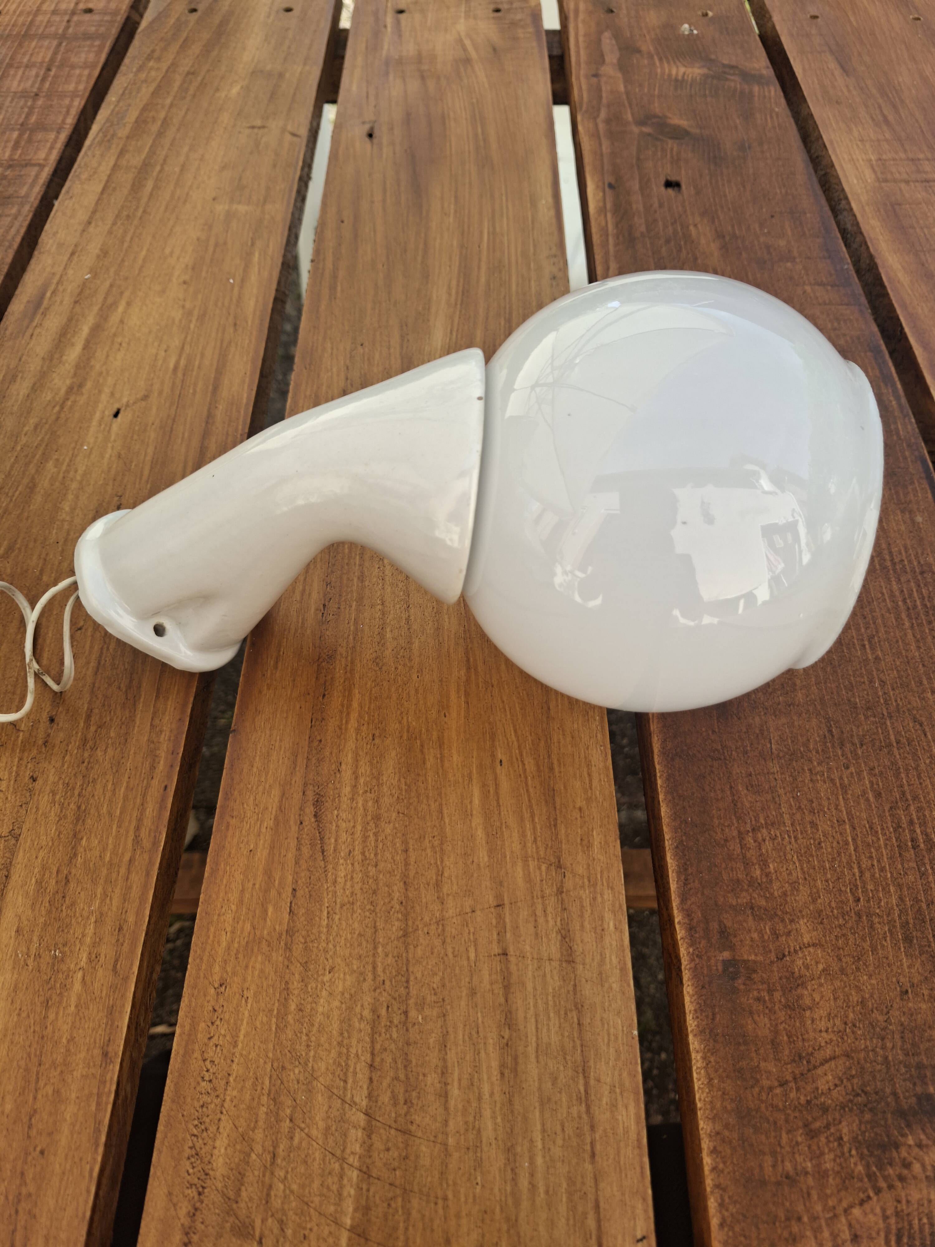 Rare vintage Italian wall lamp from the 1940s - opal glass