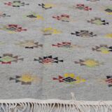 Handmade multi-coloured grey carpet made of pure wool  195x150cm