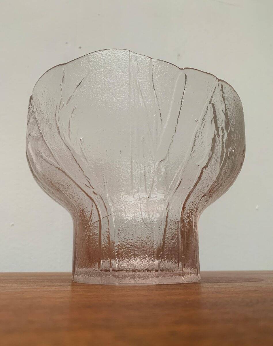 Large glass bowl from the mid-century by Heiniä Kainalossa for Humppila, Finland.