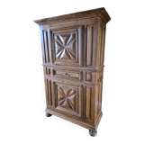 Bonnetière called standing man in solid oak with diamond points, Louis XIII style