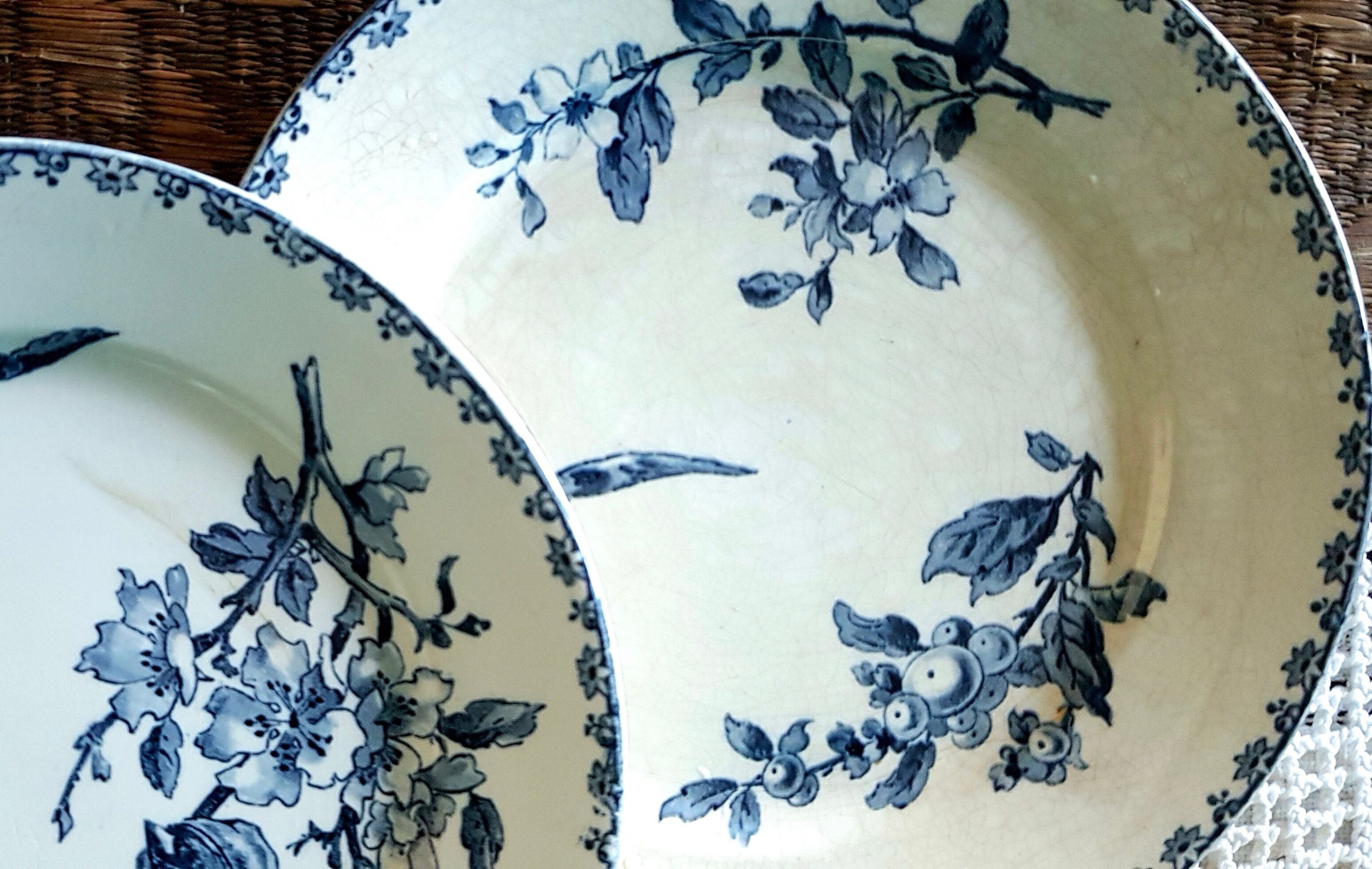 Sarreguemines set of 6 dessert plates model blue favorite