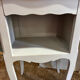 Paire de tables de chevet relookés