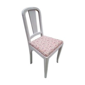 Liberty lined chair