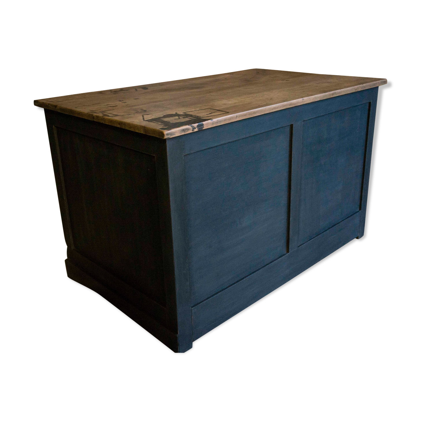 Piece of furniture by trade