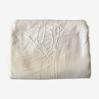 Drap ancien brodé Monogramme losange DV