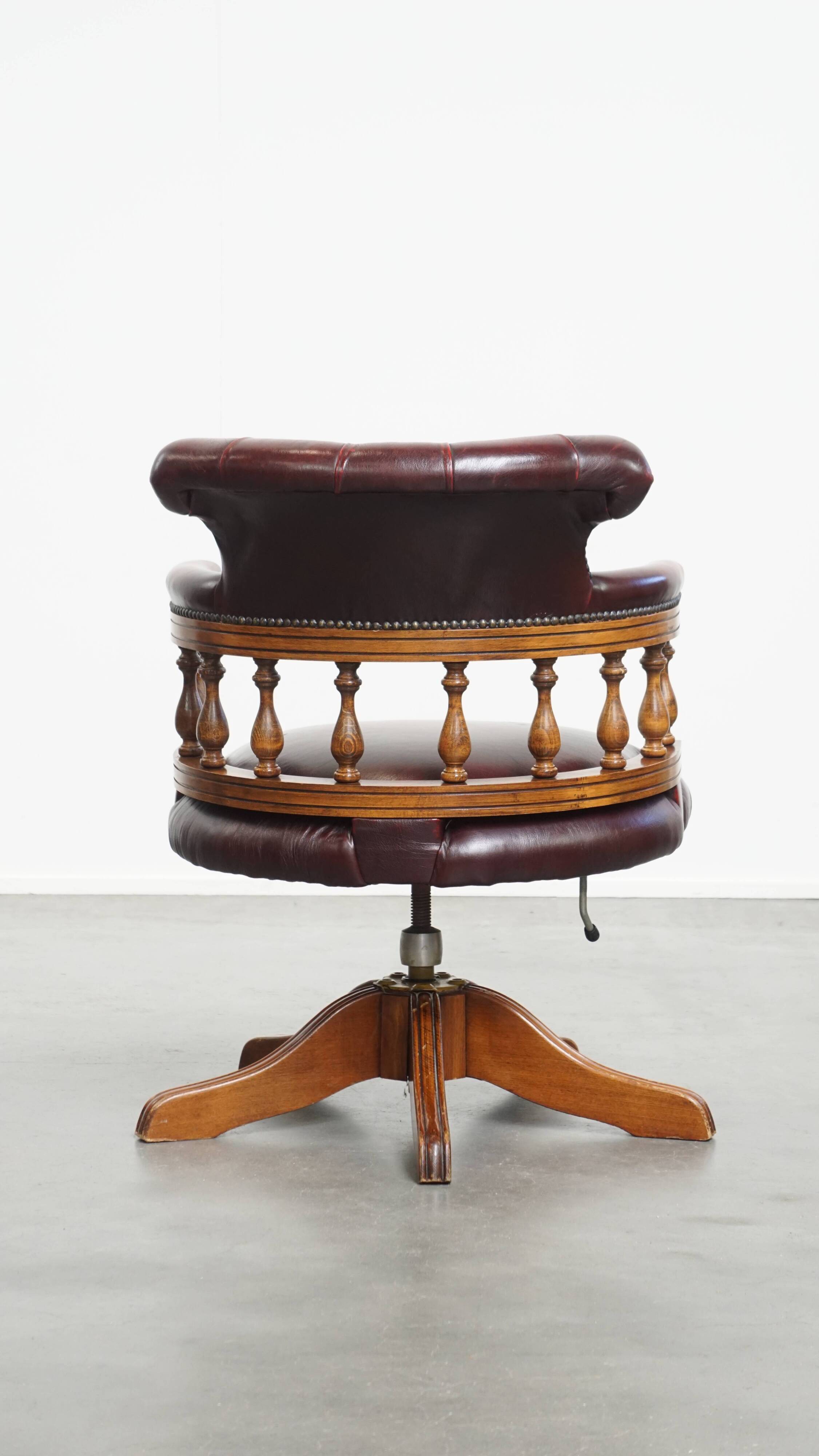 Red Cowhide Leather Chesterfield Office Chair in English Style