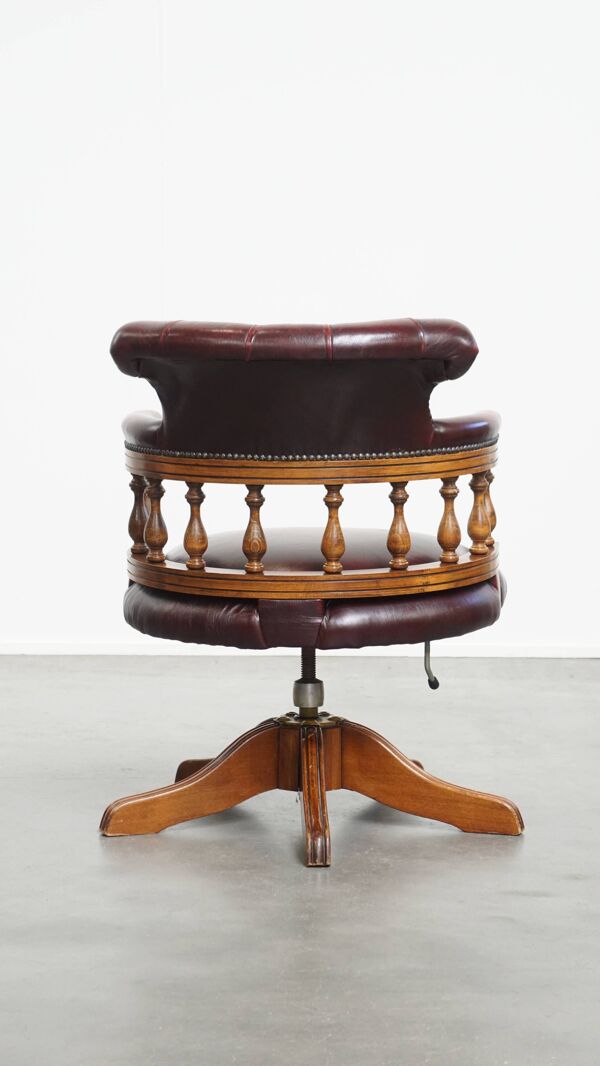 Chaise de bureau Chesterfield en cuir de vachette rouge de style anglais
