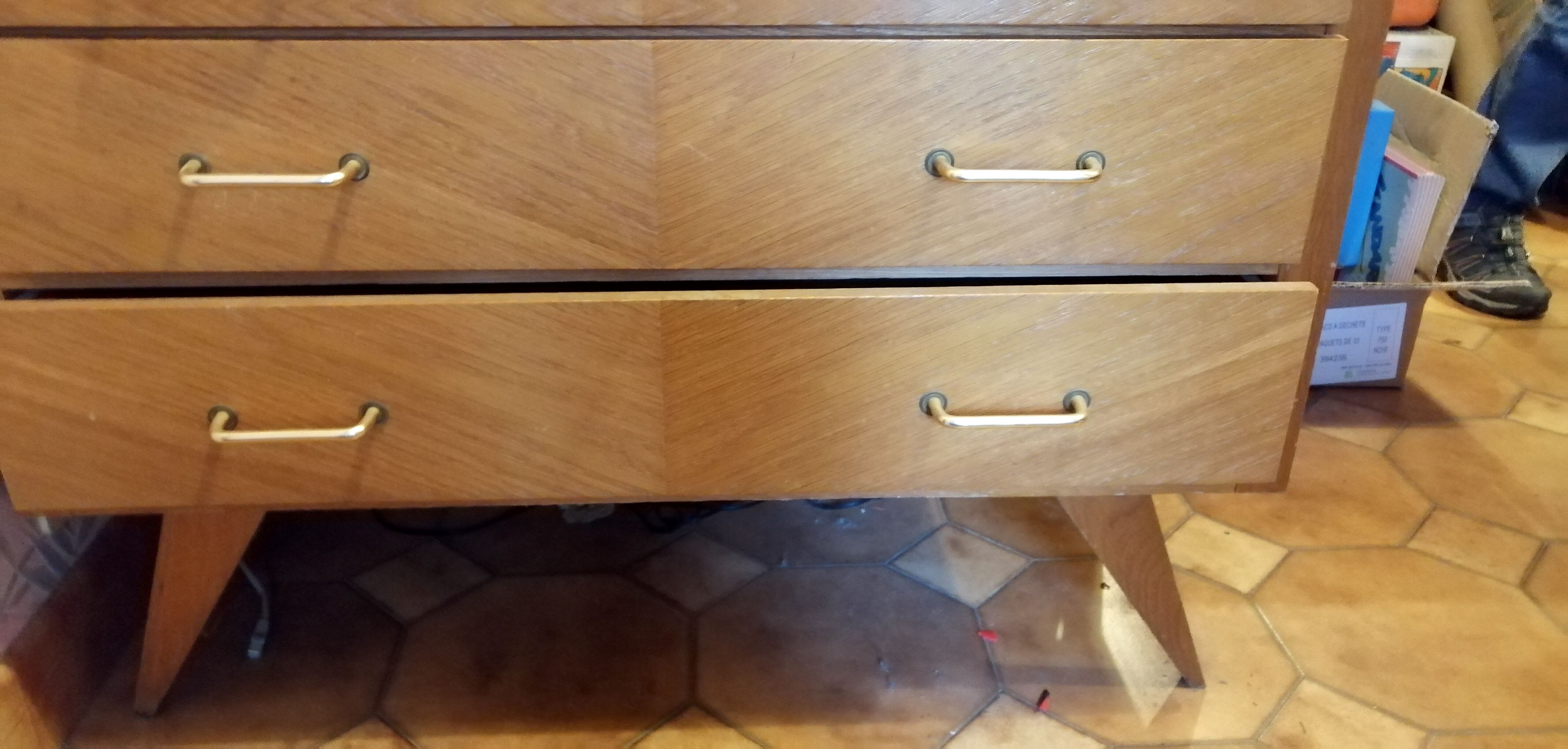 Convenient from the 60s Scandinavian style