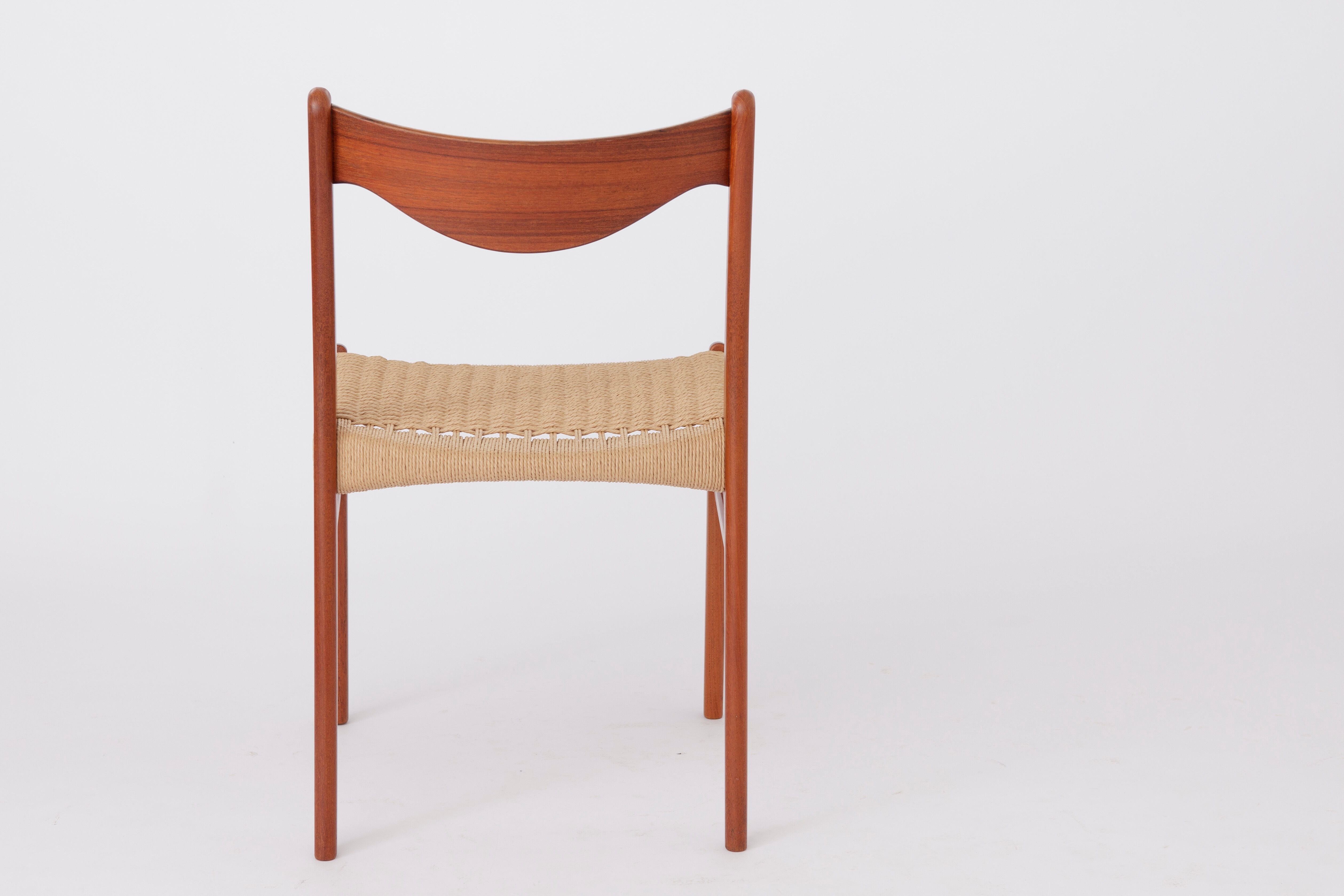 2 Arne Wahl Iversen dining chairs Denmark 60s-70s