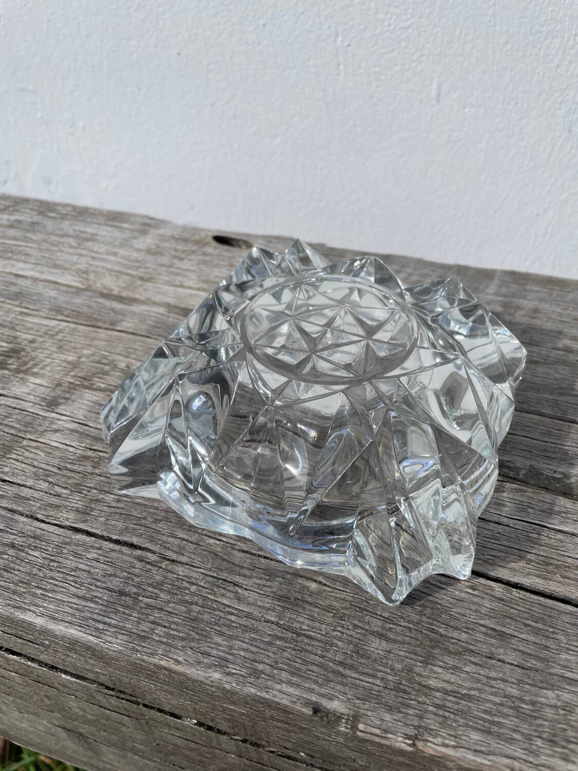 Clear cut glass ashtray 1970