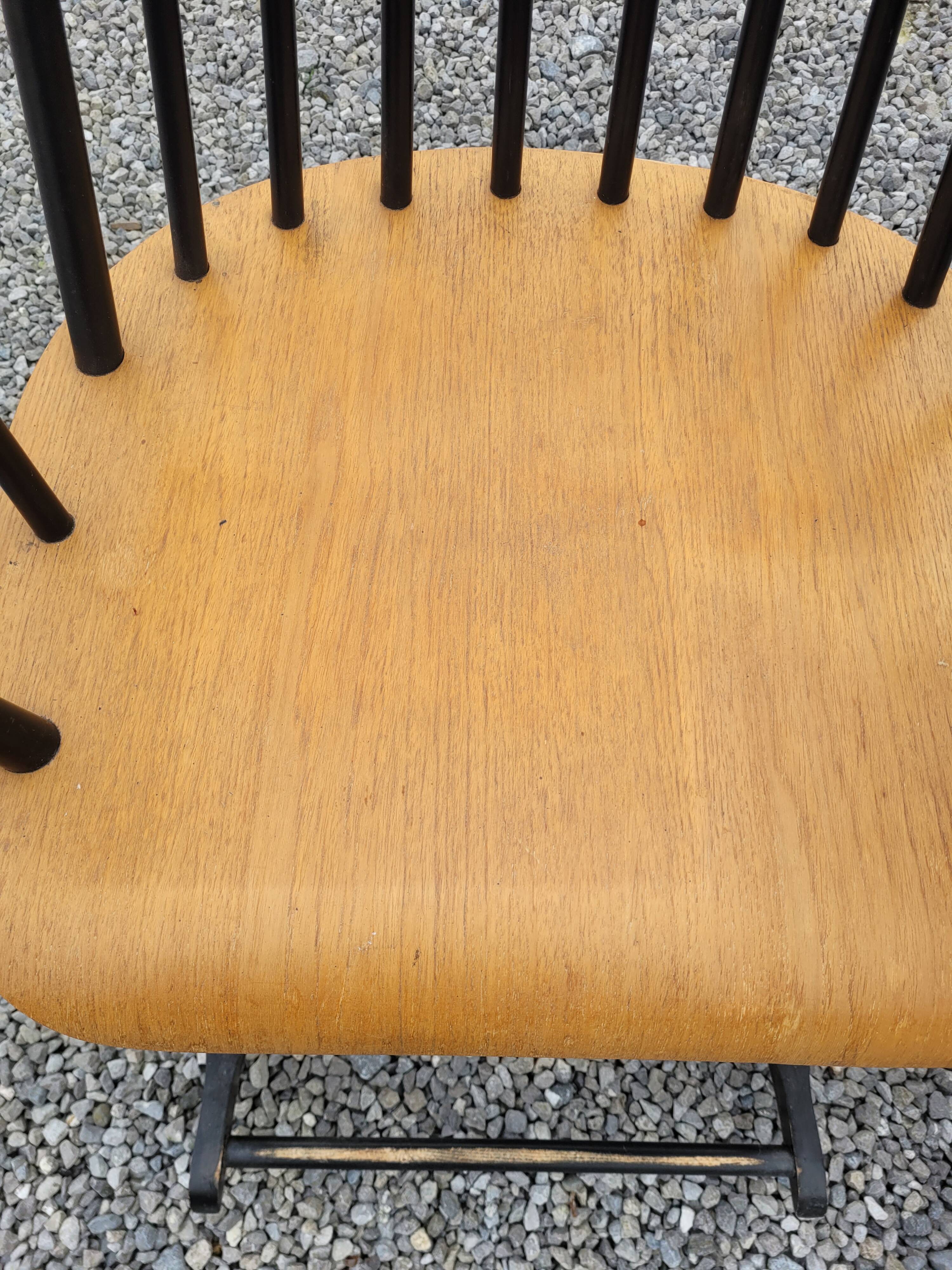 Vintage 70s rocking chair