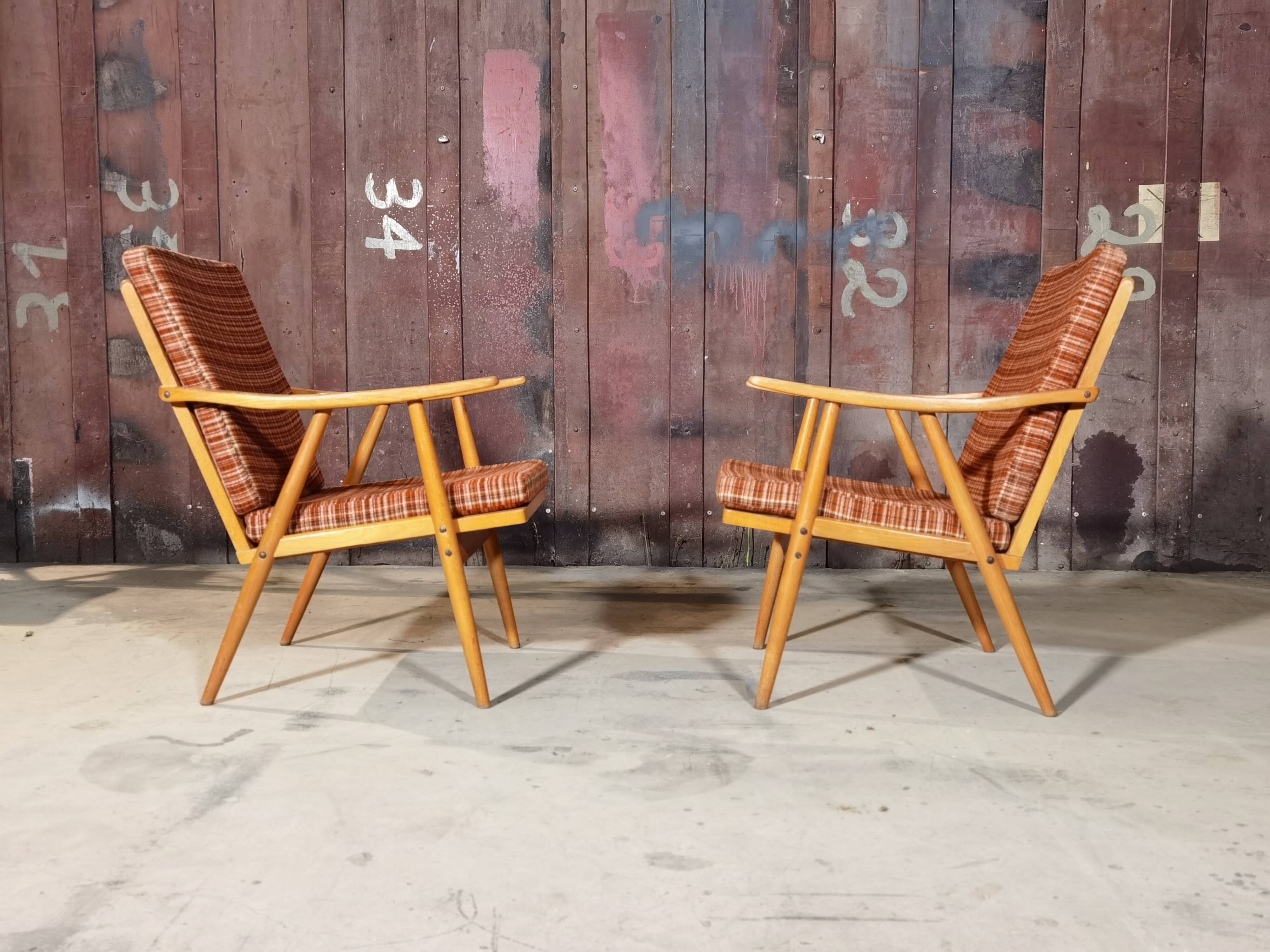 Paire de fauteuils Thonet modèle Boomerang