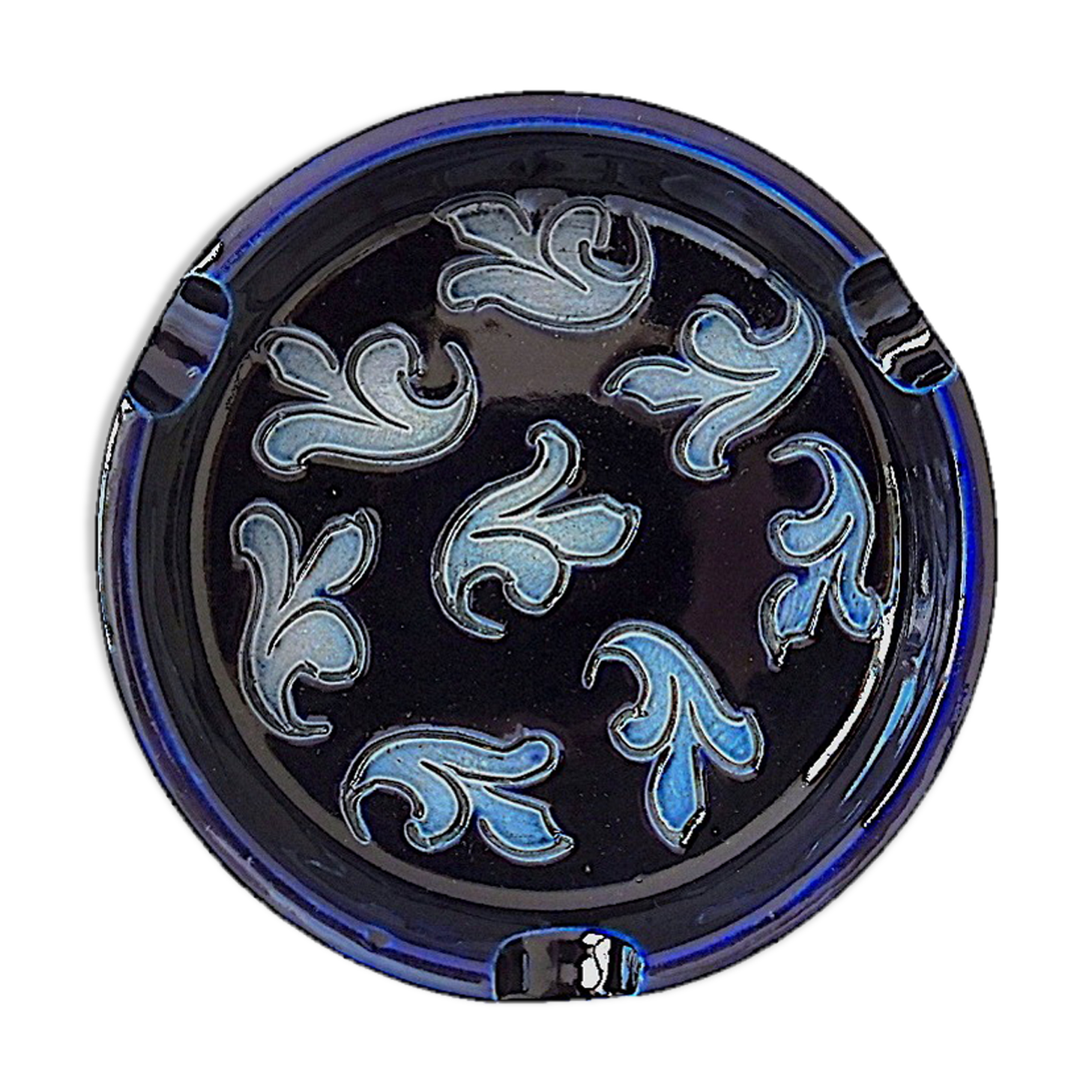 Alsace salt-salt circular ashtray with stylized vegetal decoration