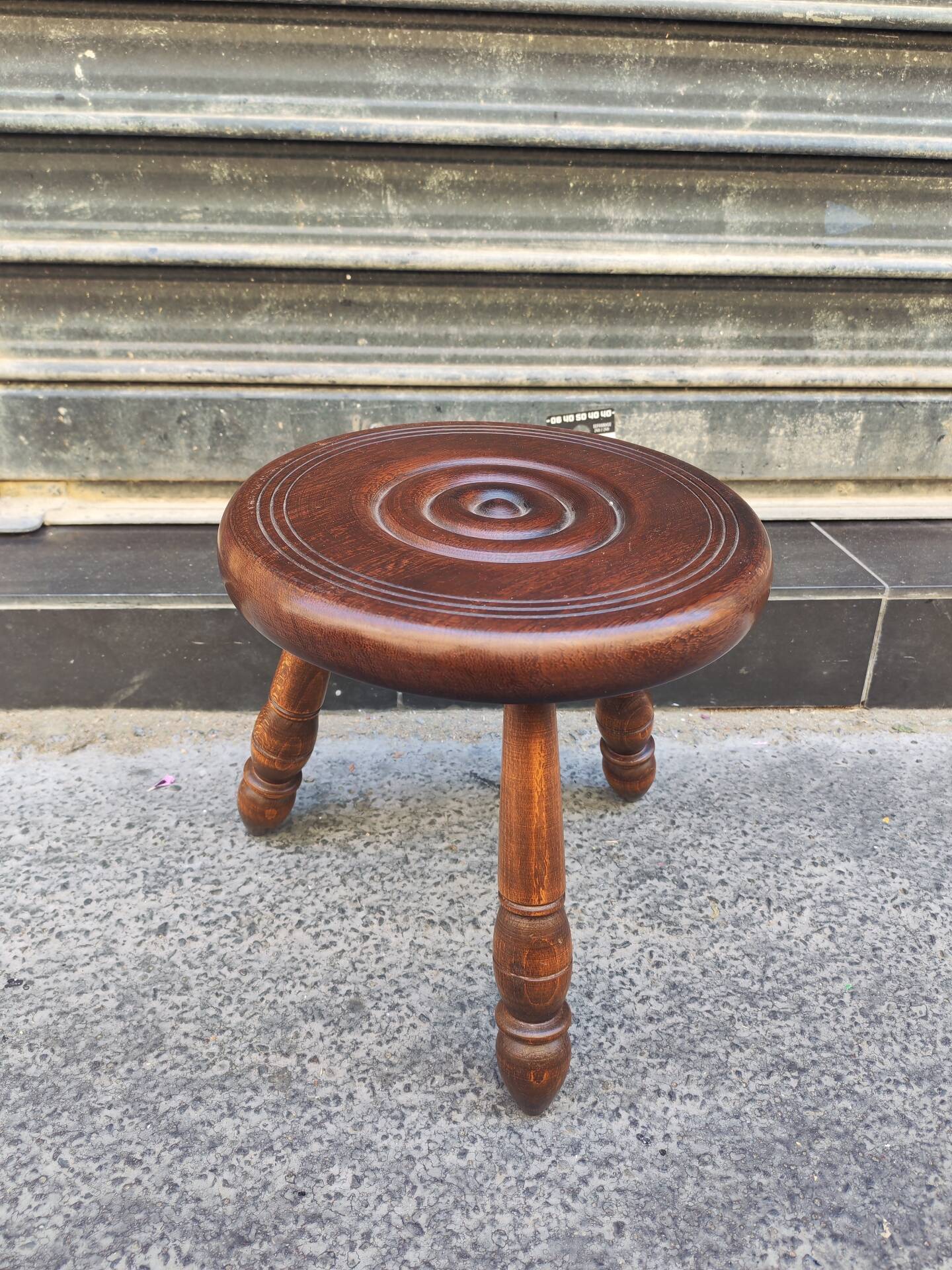 Vintage tripod stool