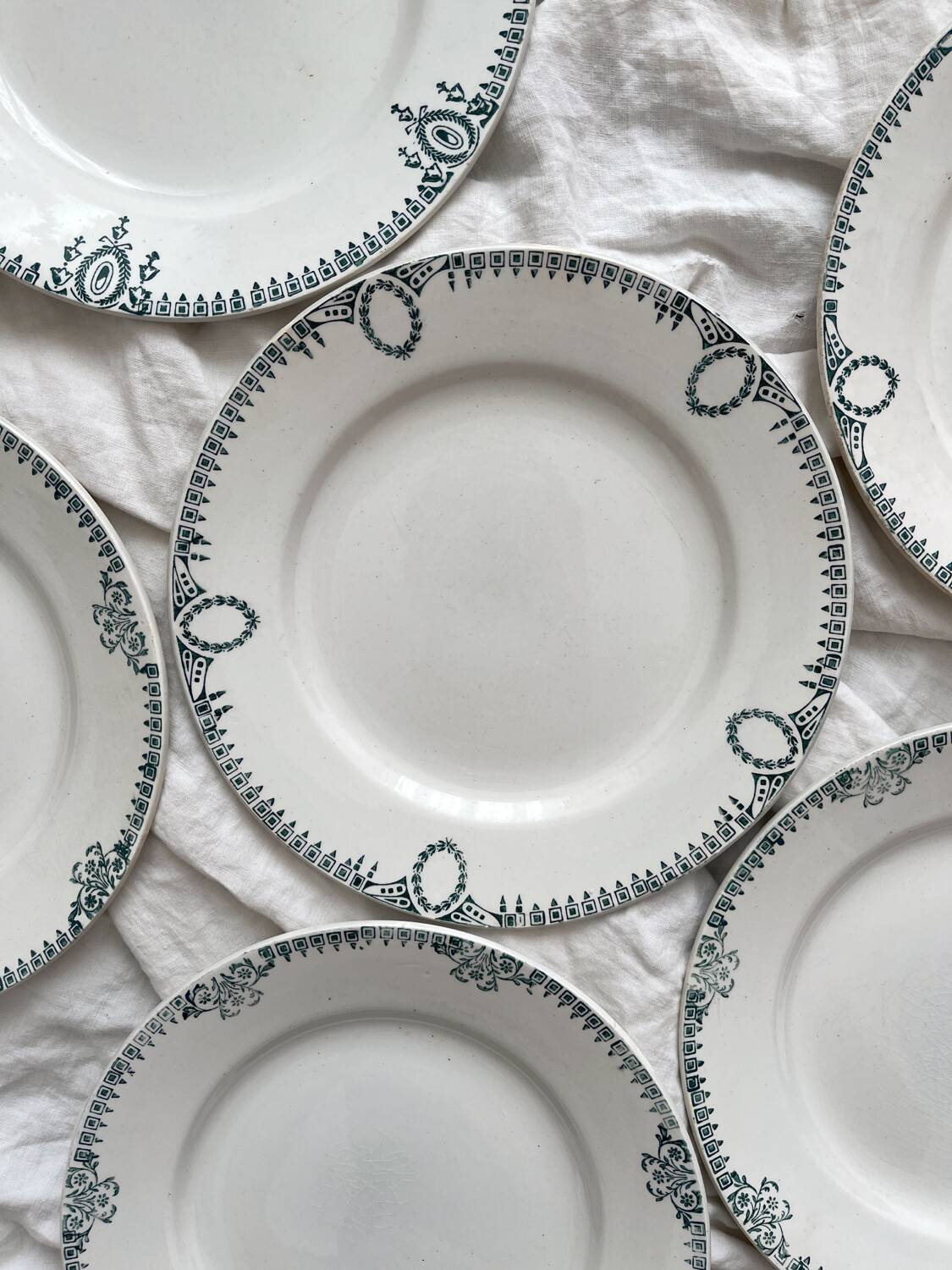 6 mismatched ironstone dinner plates from Saint Amand