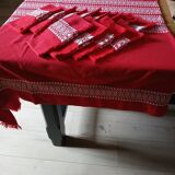 Tablecloth + 12 old napkins