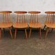 4 chaises scandinaves des années 60
