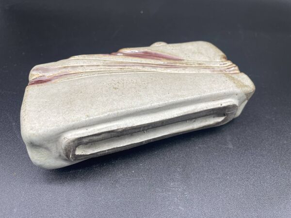 Vase en grès moderniste signé – Travail d’atelier vers 1930–1950