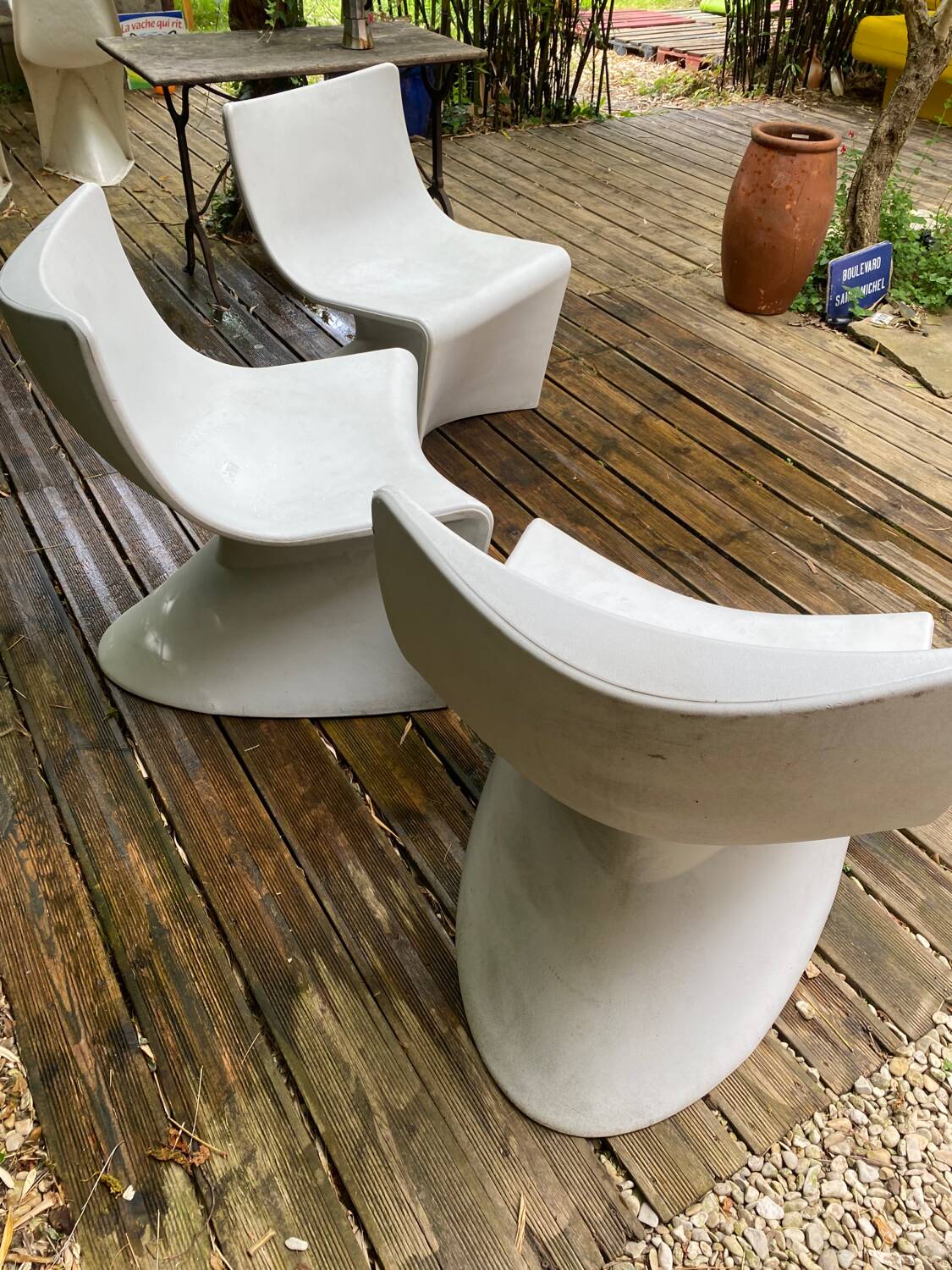 3 Space armchairs by Pinaffo and Scagnellato