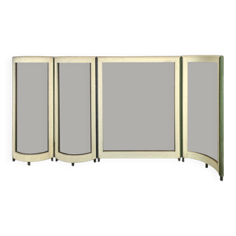 Removable partition screen in plexiglass from the 1970s.